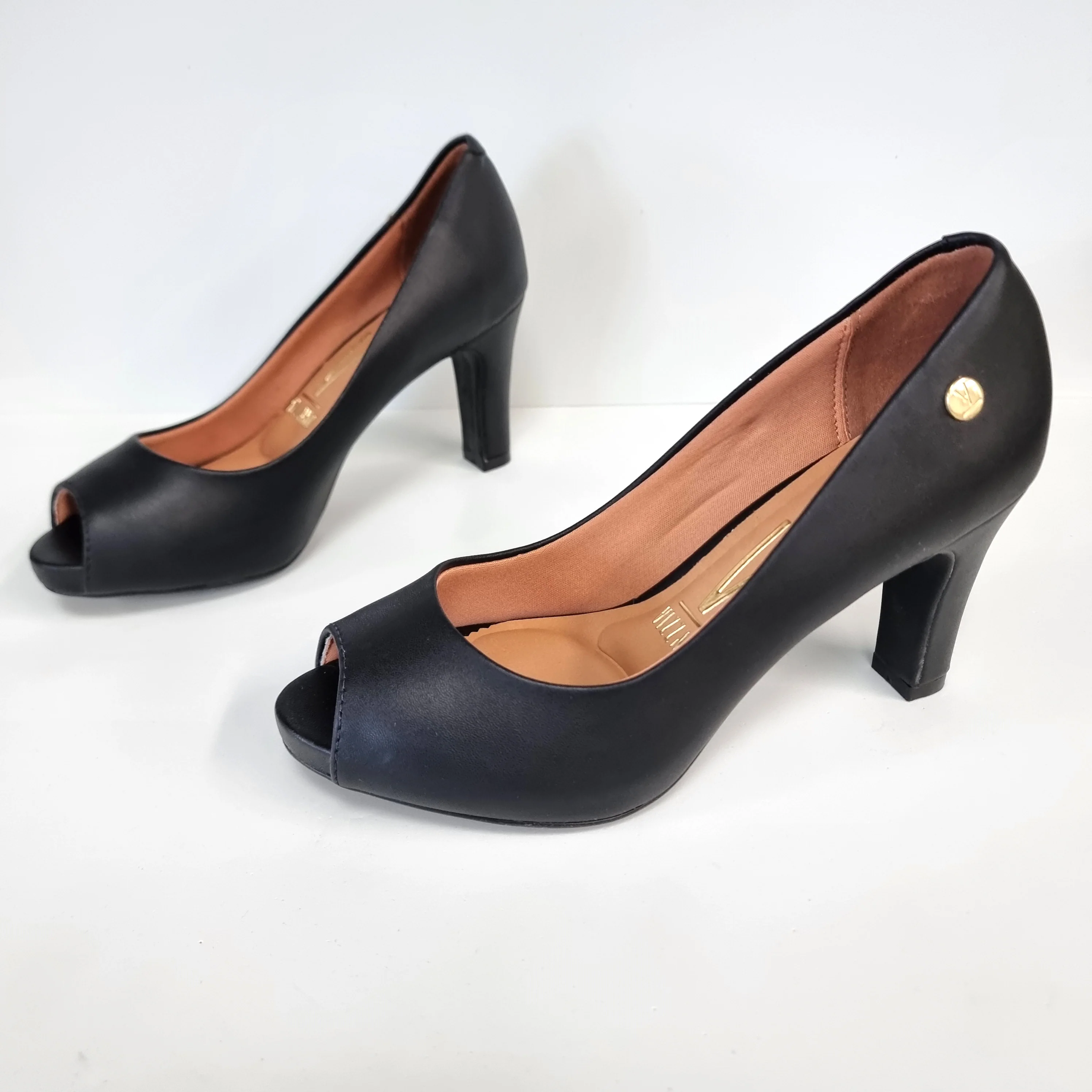 Vizzano 1840-300 Mid Heel Peeptoe Pump in Black Napa - Image 2
