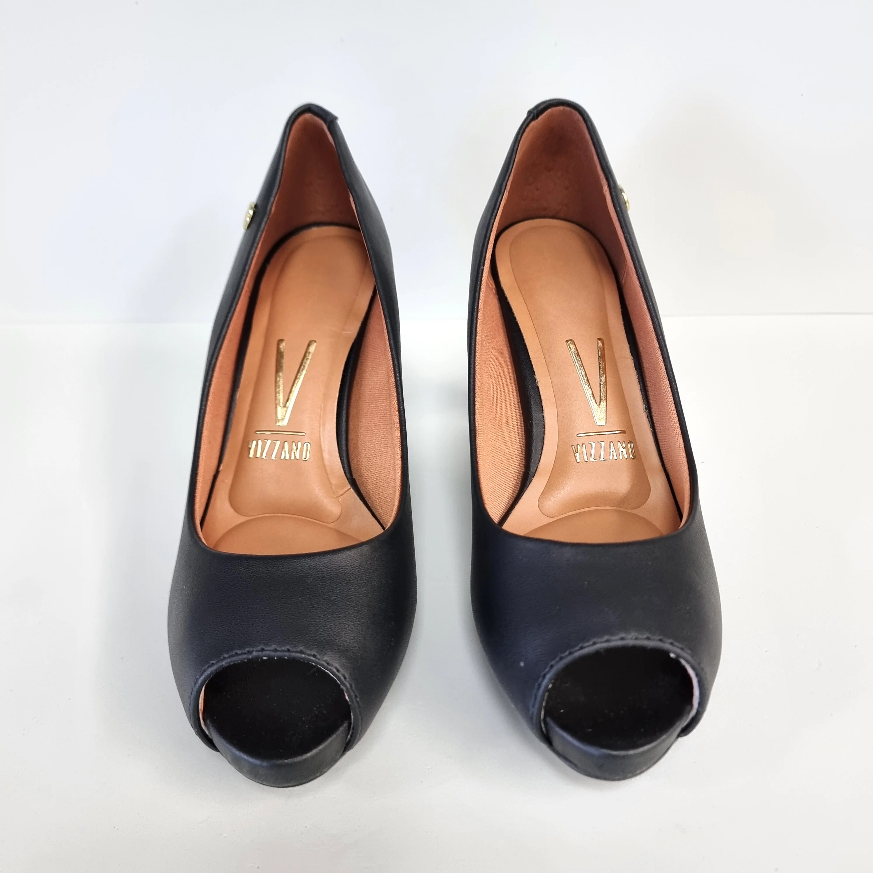 Vizzano 1840-300 Mid Heel Peeptoe Pump in Black Napa - Image 3