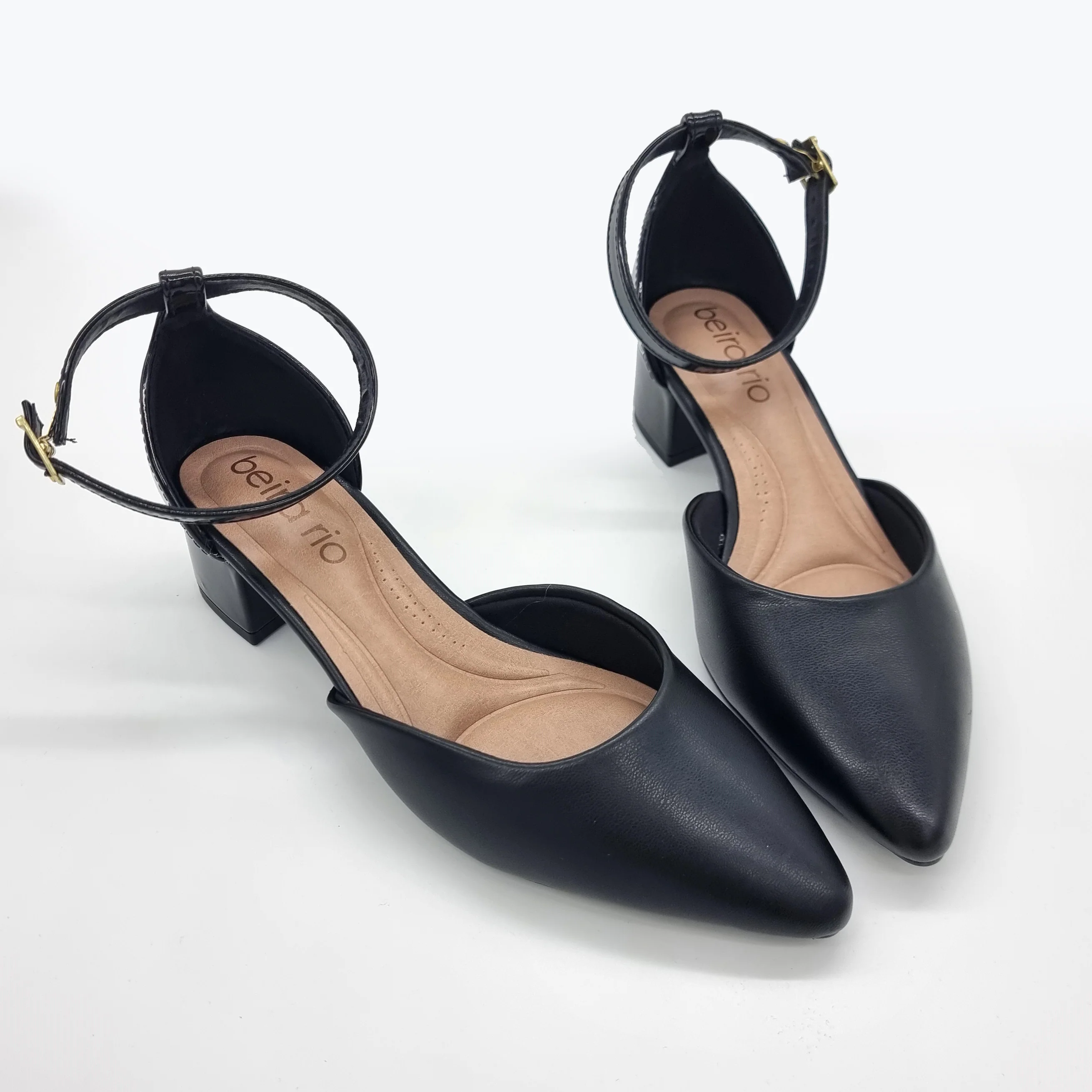 Beira Rio 4182-204 Pointy Toe Ankle Strap Pump in Black - Image 7