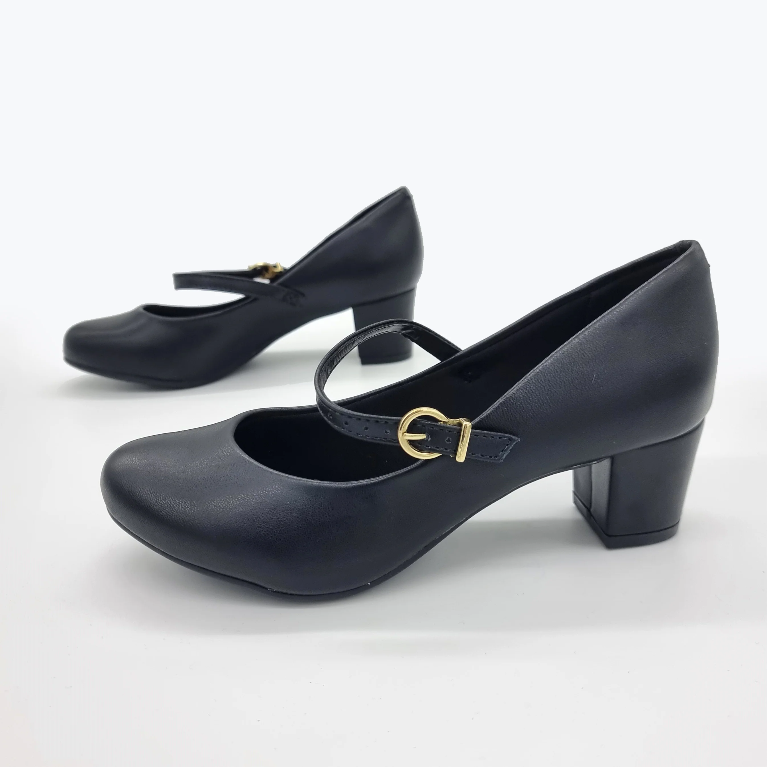 Beira Rio 4777-475 Low Heel Mary-Jane Pump in Black Napa - Image 3