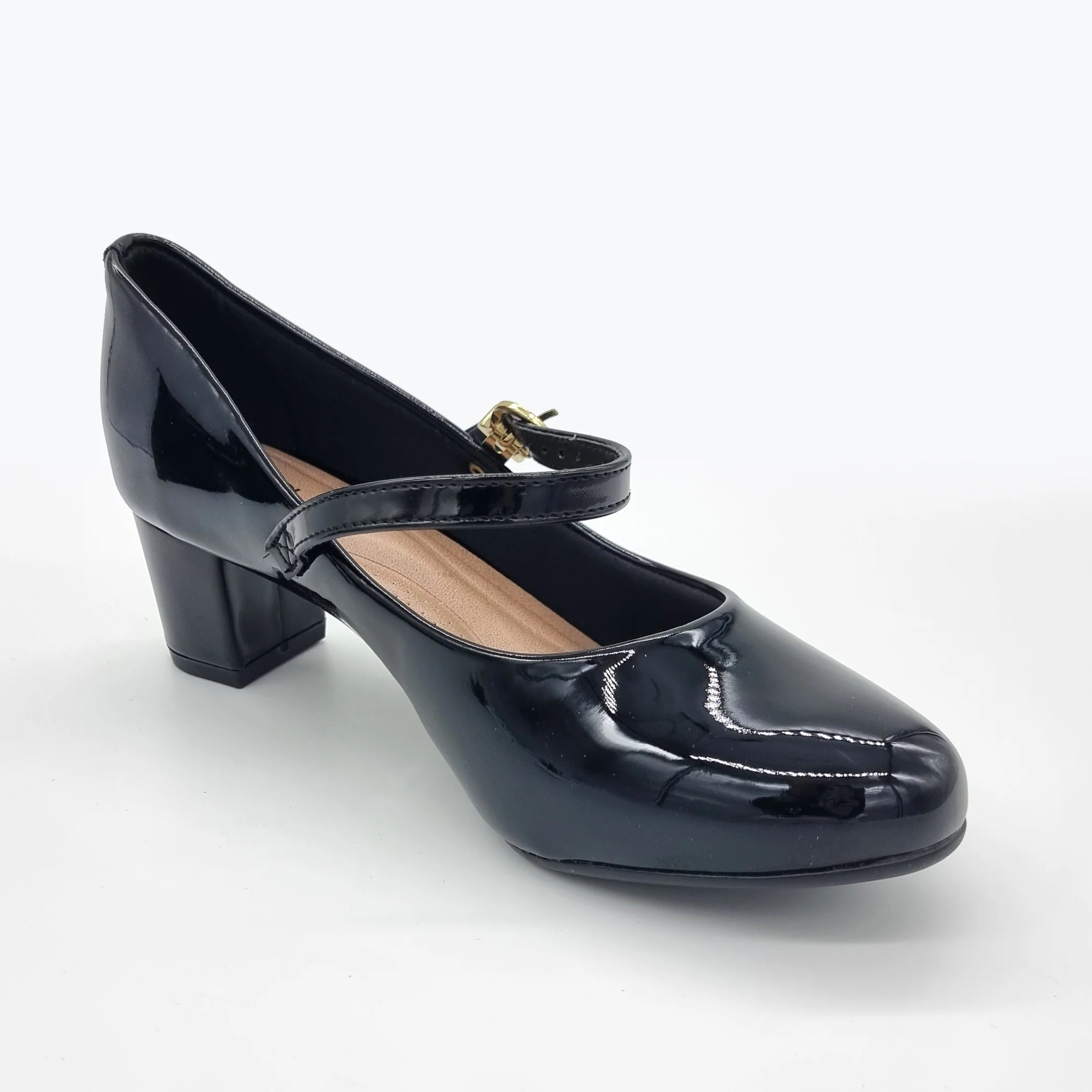 Beira Rio 4777-475 Low Heel Mary-Jane Pump in Black Patent - Image 6