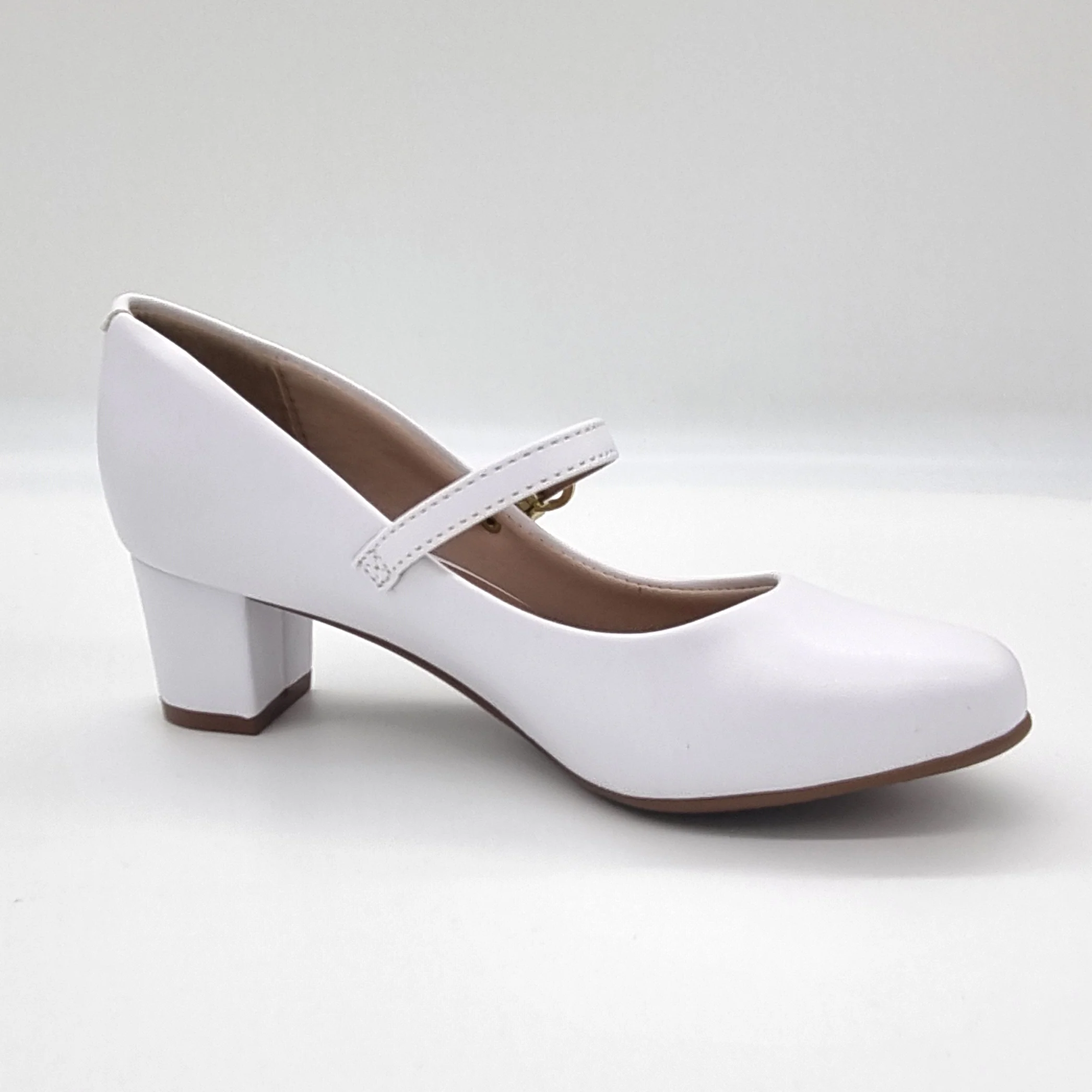 Beira Rio 4777-475 Low Heel Mary-Jane Pump in White Napa - Image 8