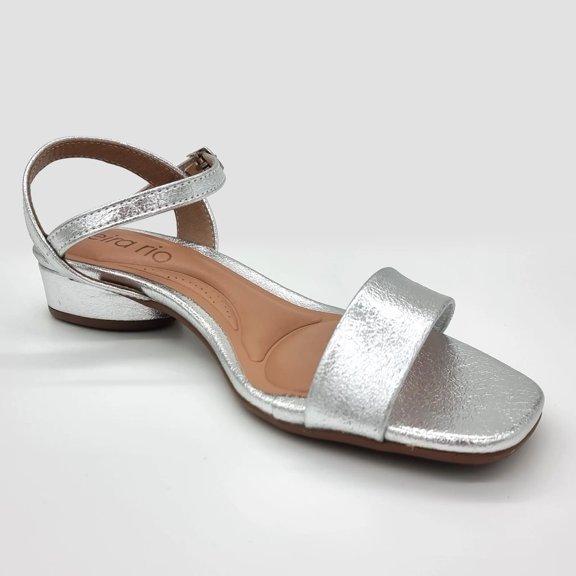 Beira Rio 8504-202 Flat Sandal in Silver - Image 7