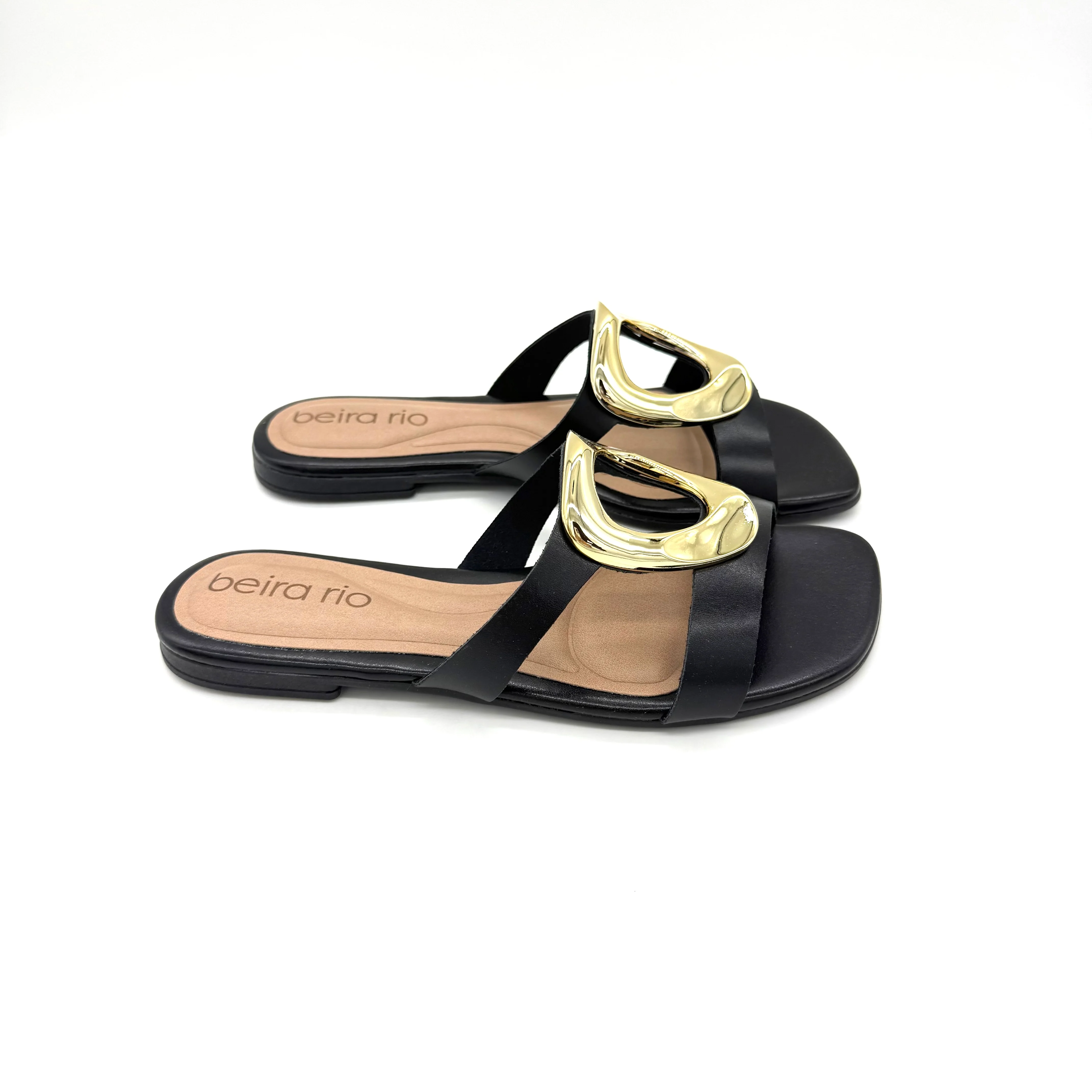 Beira Rio 8560-101 Slip-on Flat Sandal in Black - Image 4