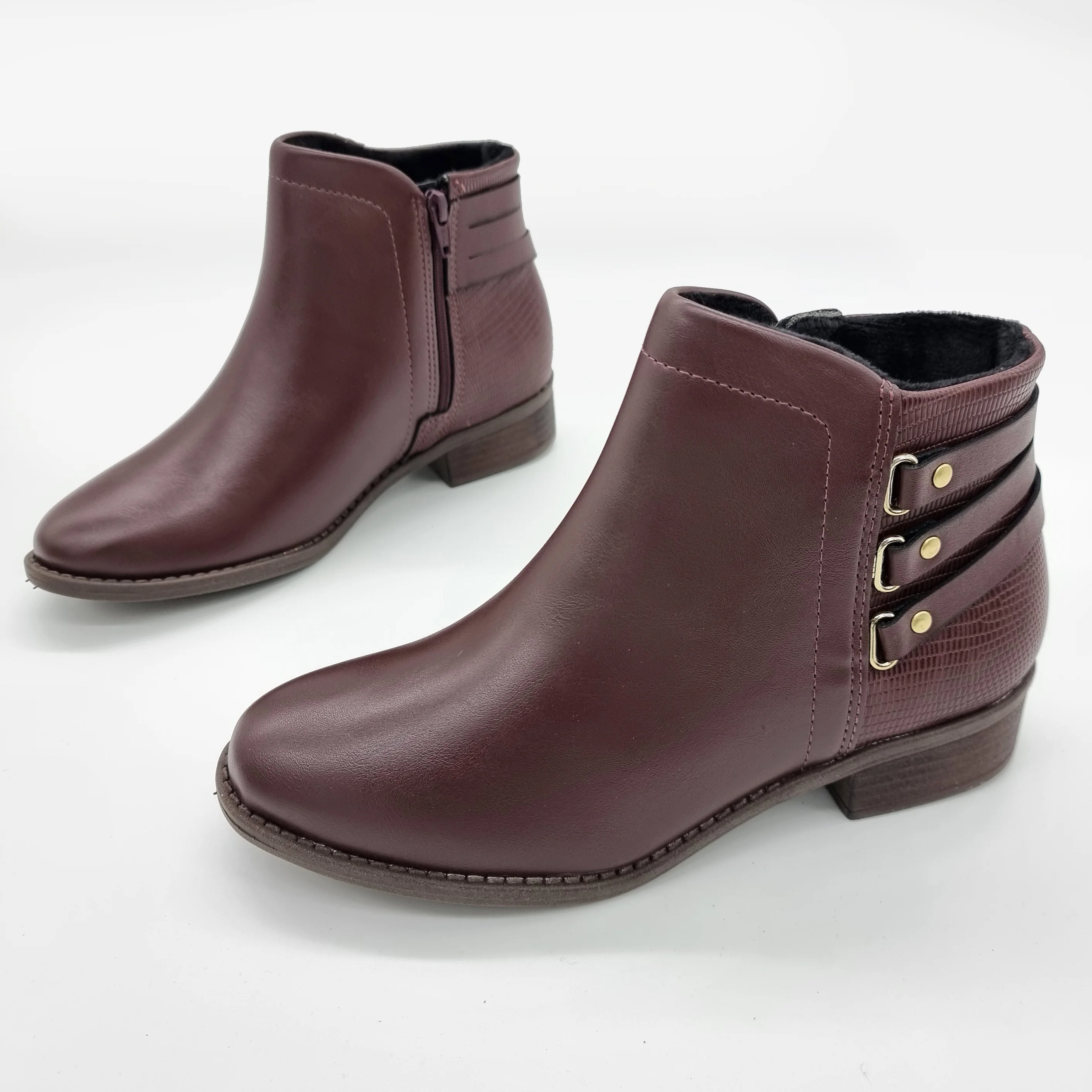 Modare 7057-218 Flat Ankle Boot in Burgundy - Image 5