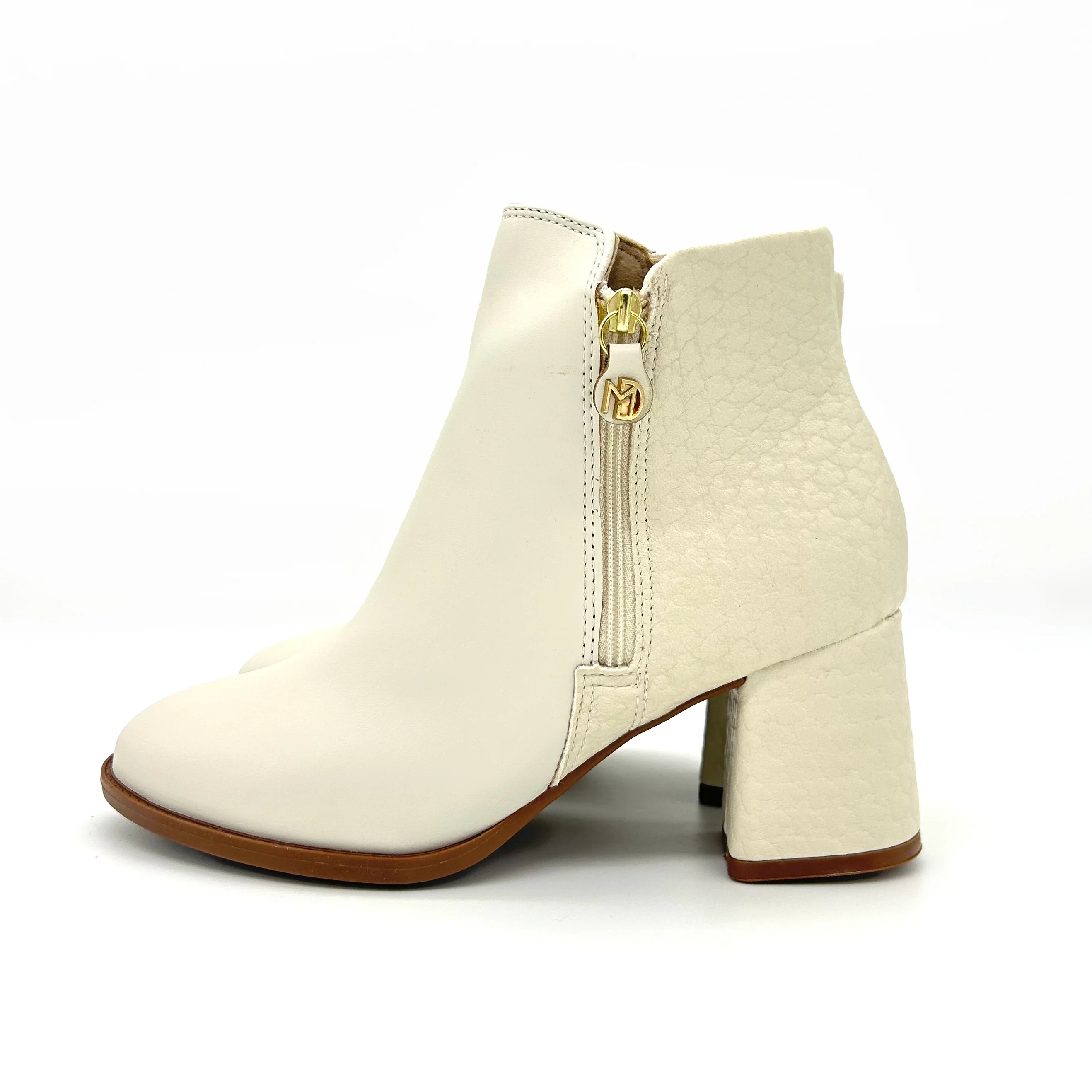 Modare 7078-101 Low Heel Ankle Boot in Off White - Image 5