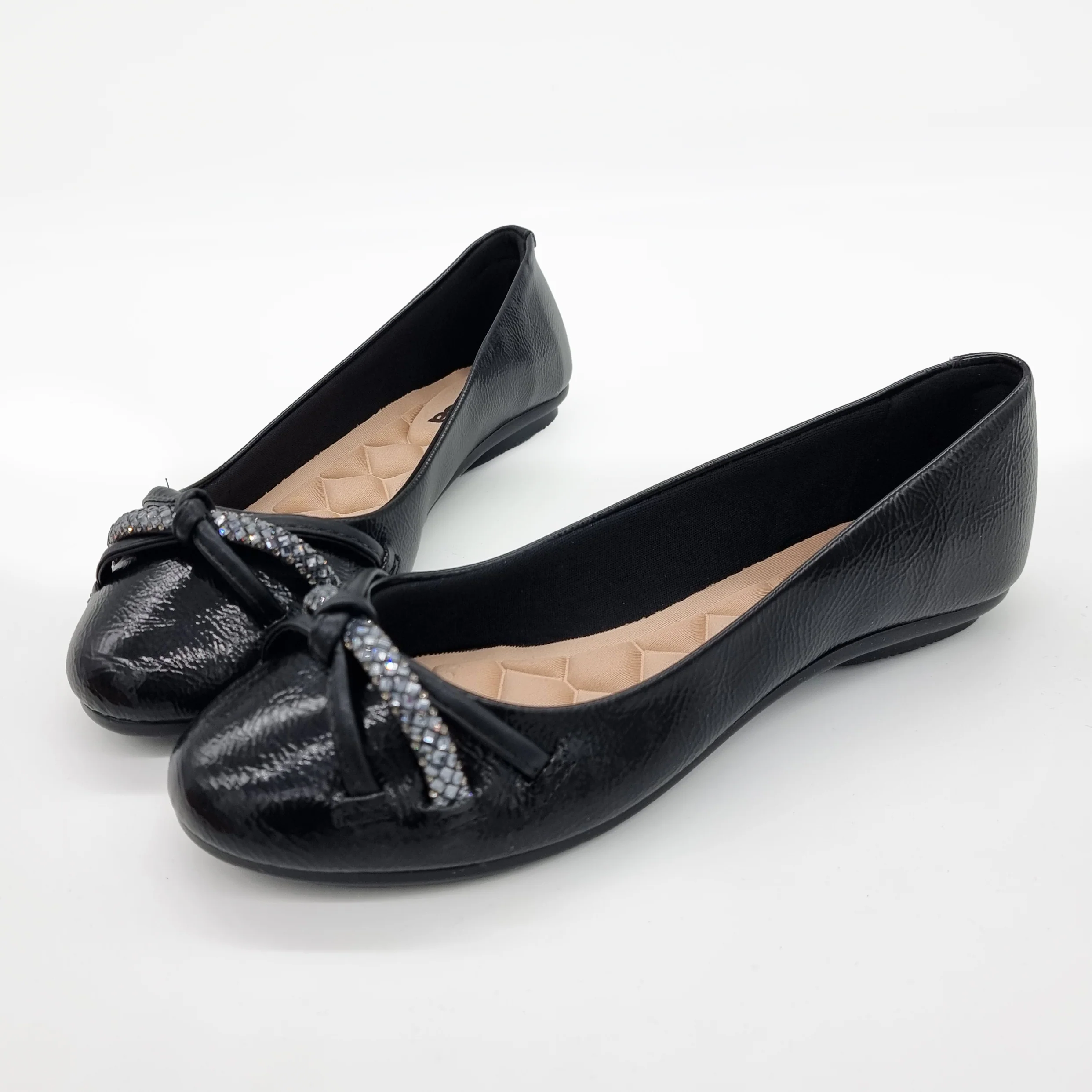 Moleca 5094-1654 Round Toe Flat in Black Patent - Image 2