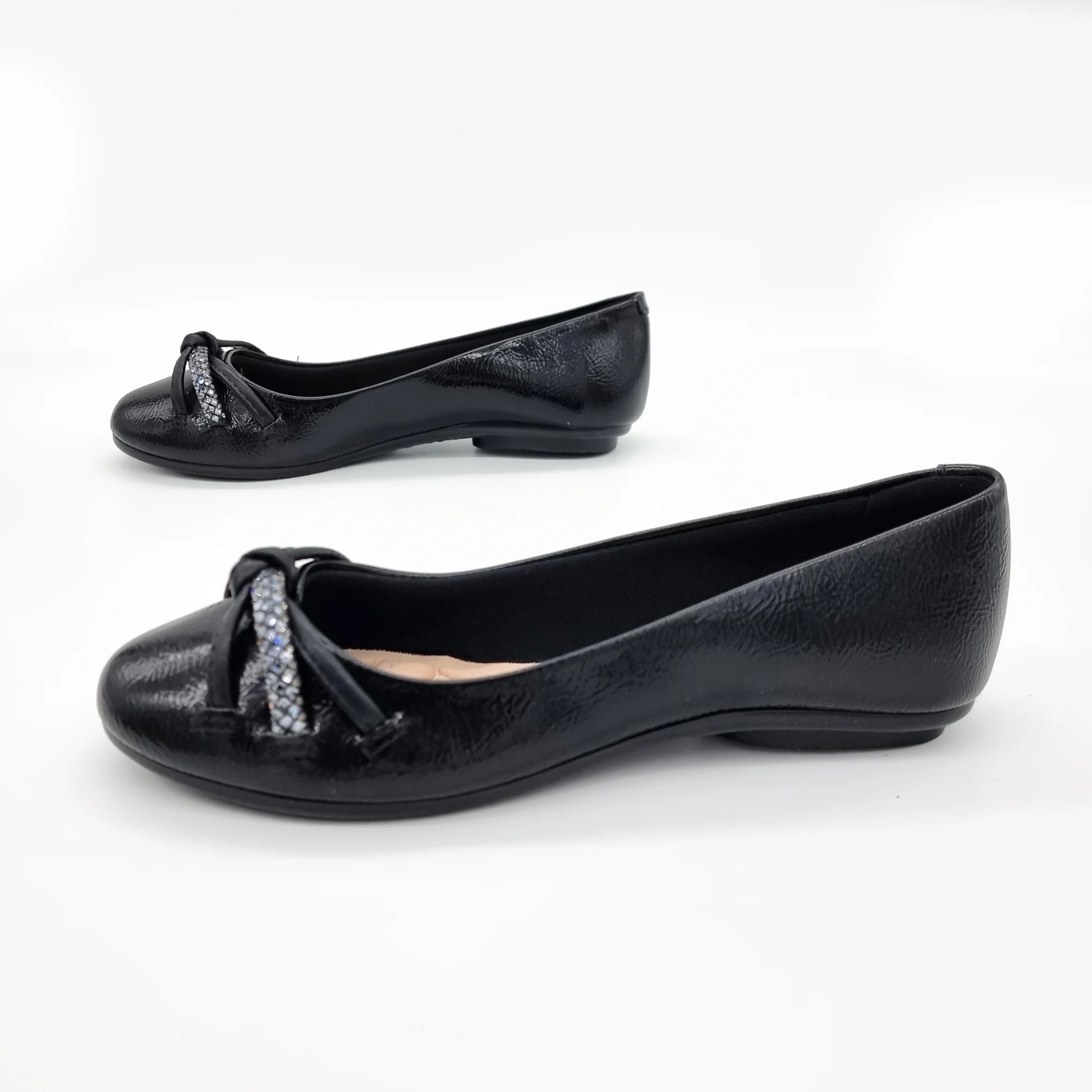 Moleca 5094-1654 Round Toe Flat in Black Patent - Image 4
