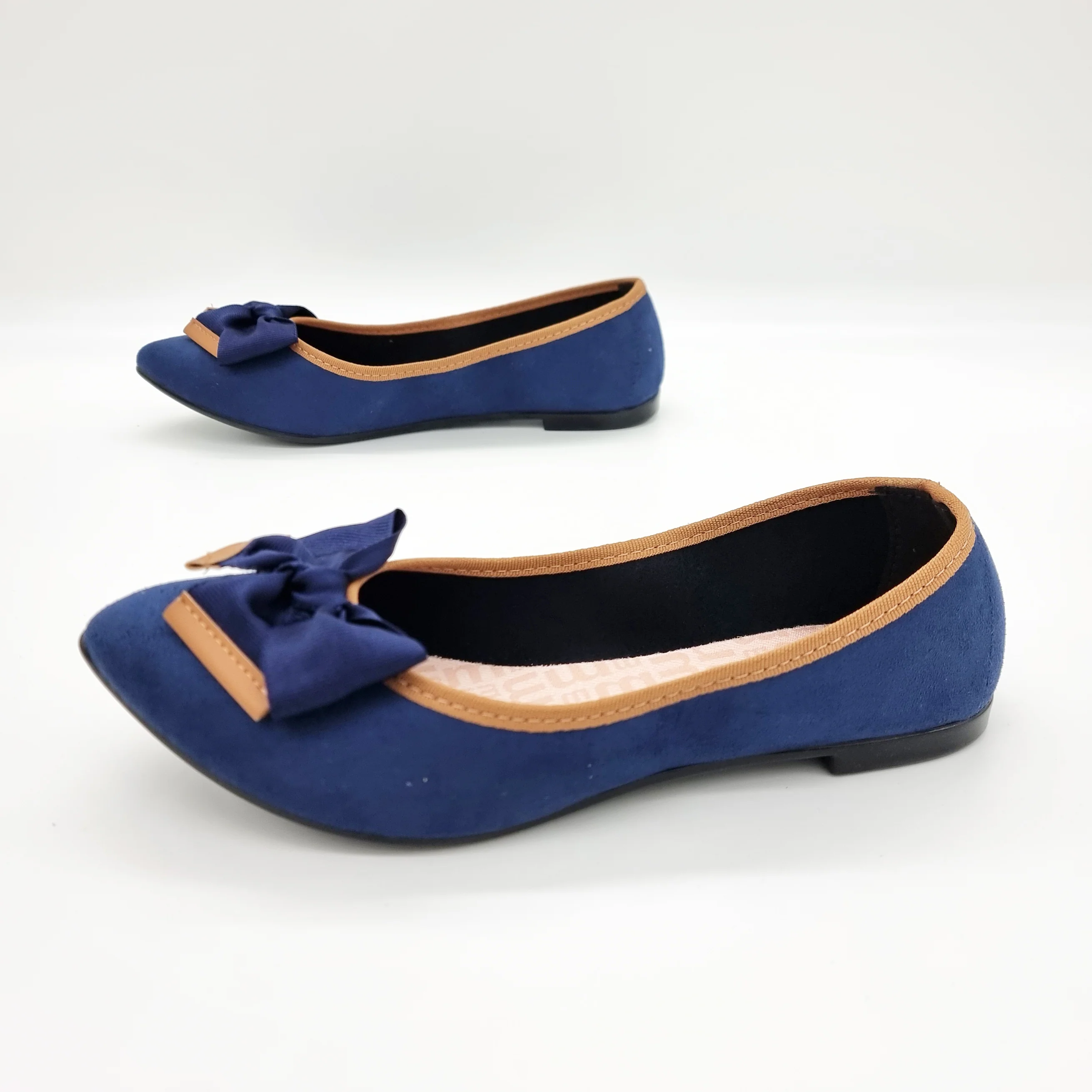 Moleca 5727-129 Pointy Toe in Navy Suede - Image 3