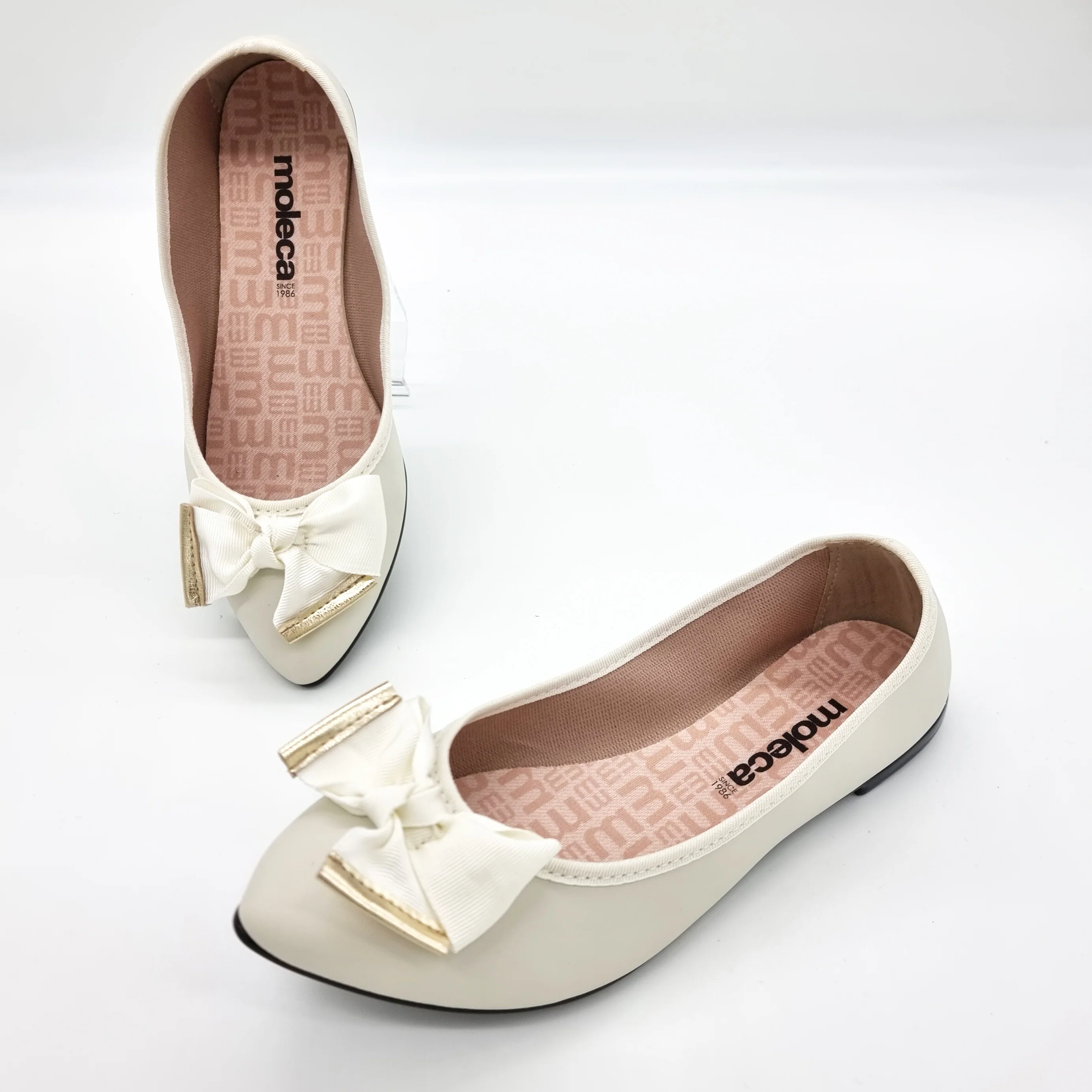 Moleca 5727-129 Pointy Toe in Off White Napa - Image 3