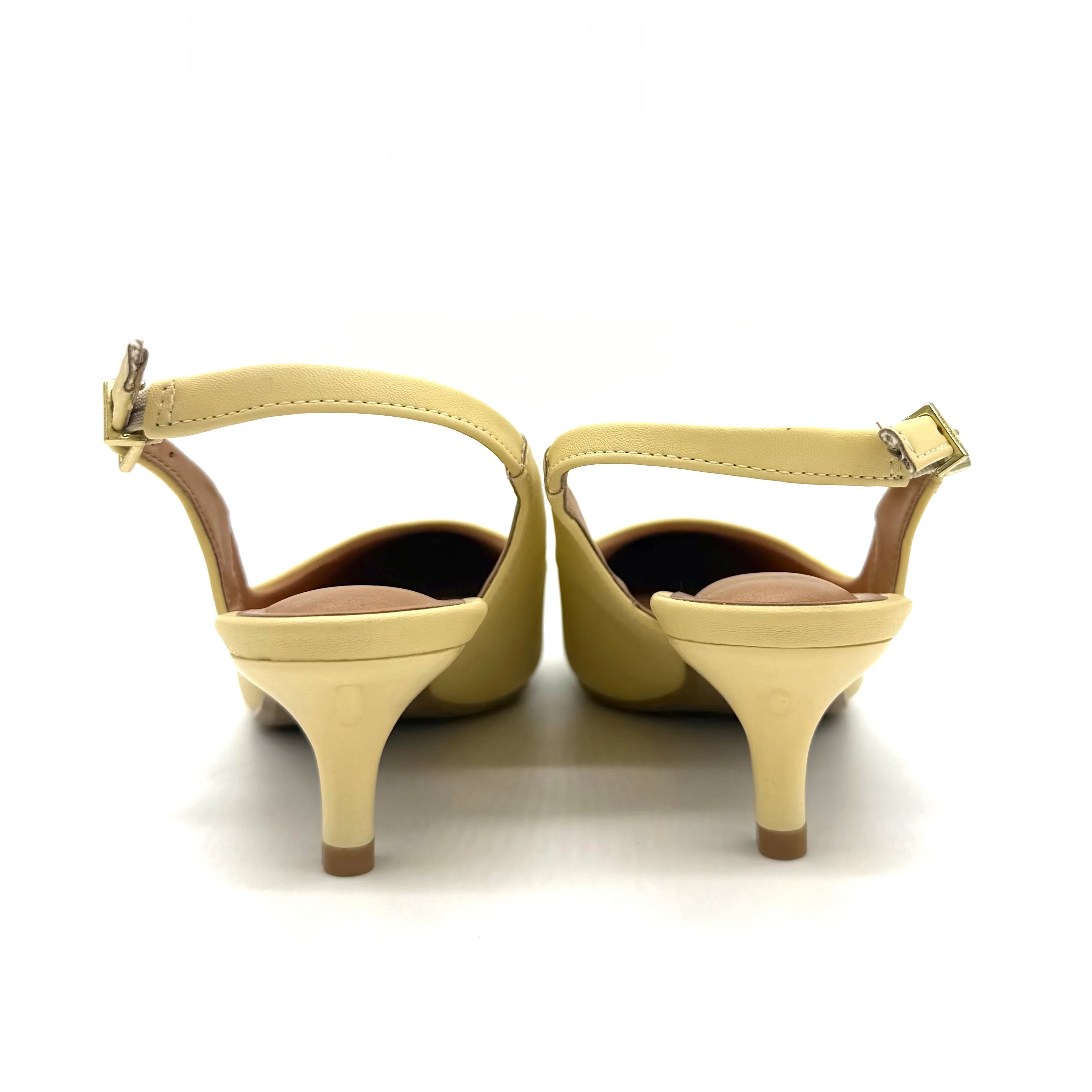 Vizzano 1122-806 Kitten Heel Slingback in Butter Napa - Image 6
