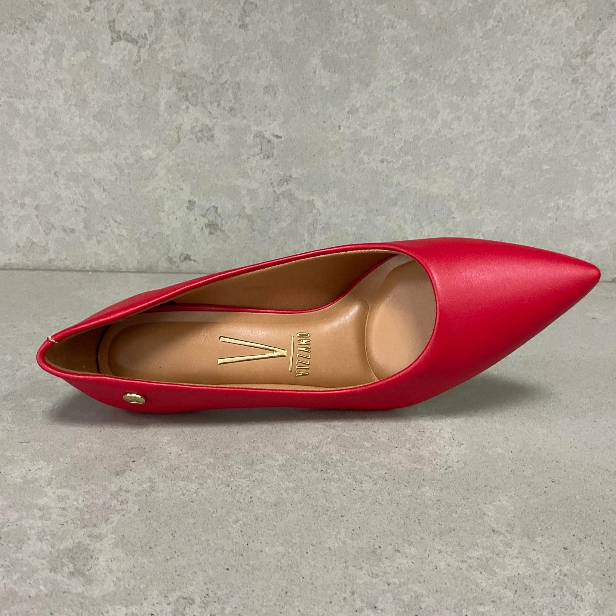 Vizzano 1122-828 Kitten Heel Pointy Toe Pump in Red Napa - Image 3