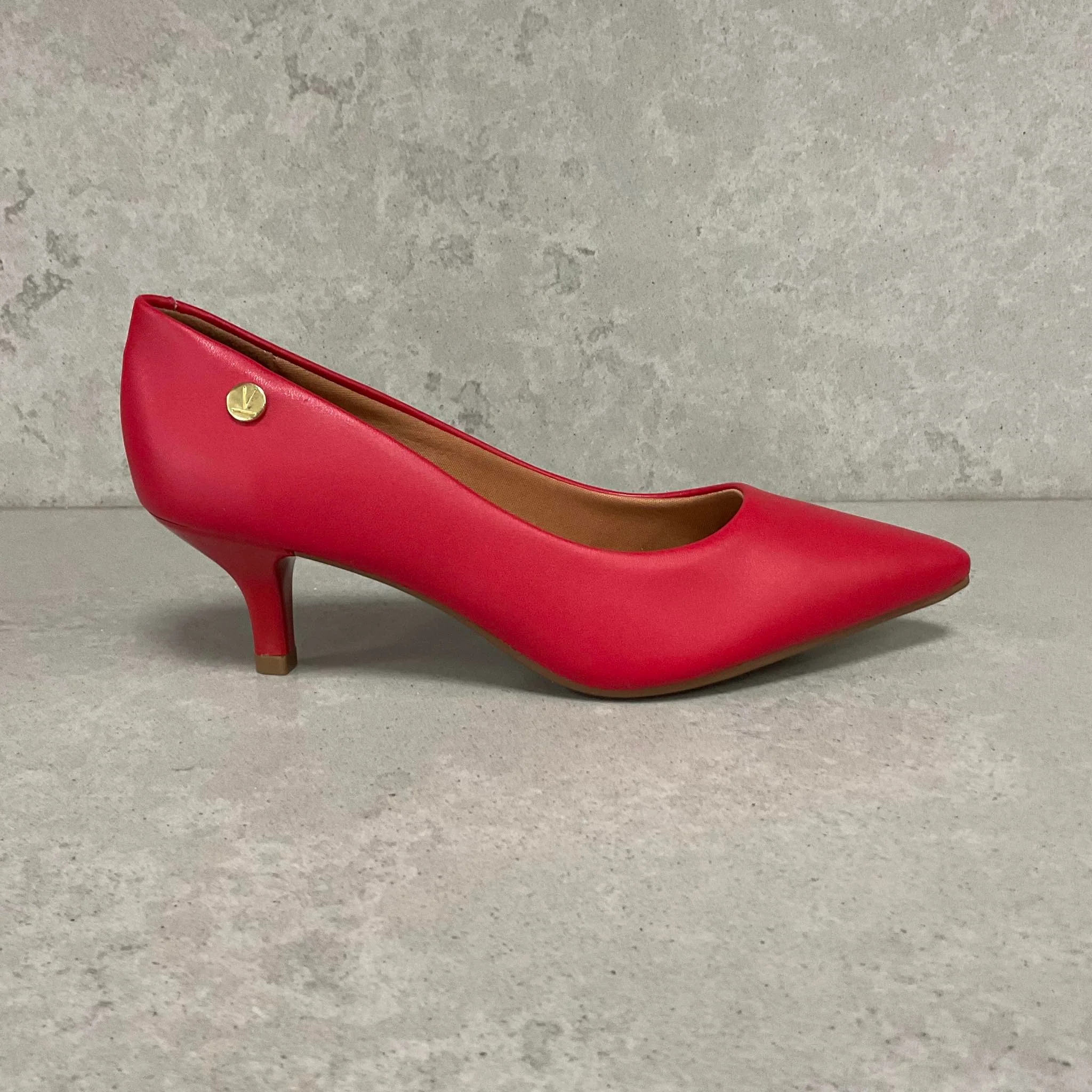 Vizzano 1122-828 Kitten Heel Pointy Toe Pump in Red Napa - Image 6