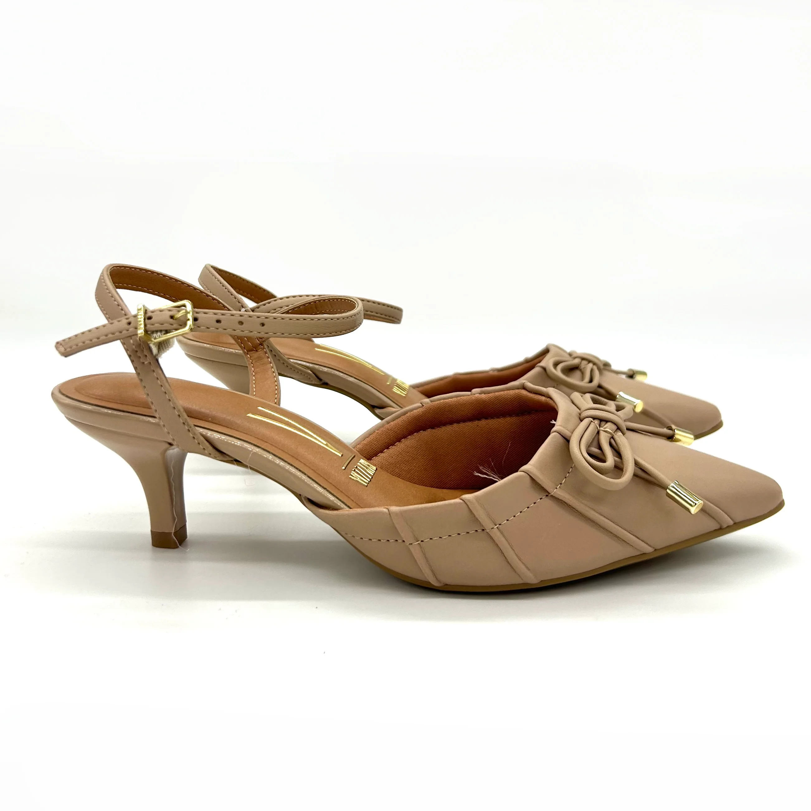 Vizzano 1122-829 Kitten Heel Pointy Toe Pump in Beige - Image 4