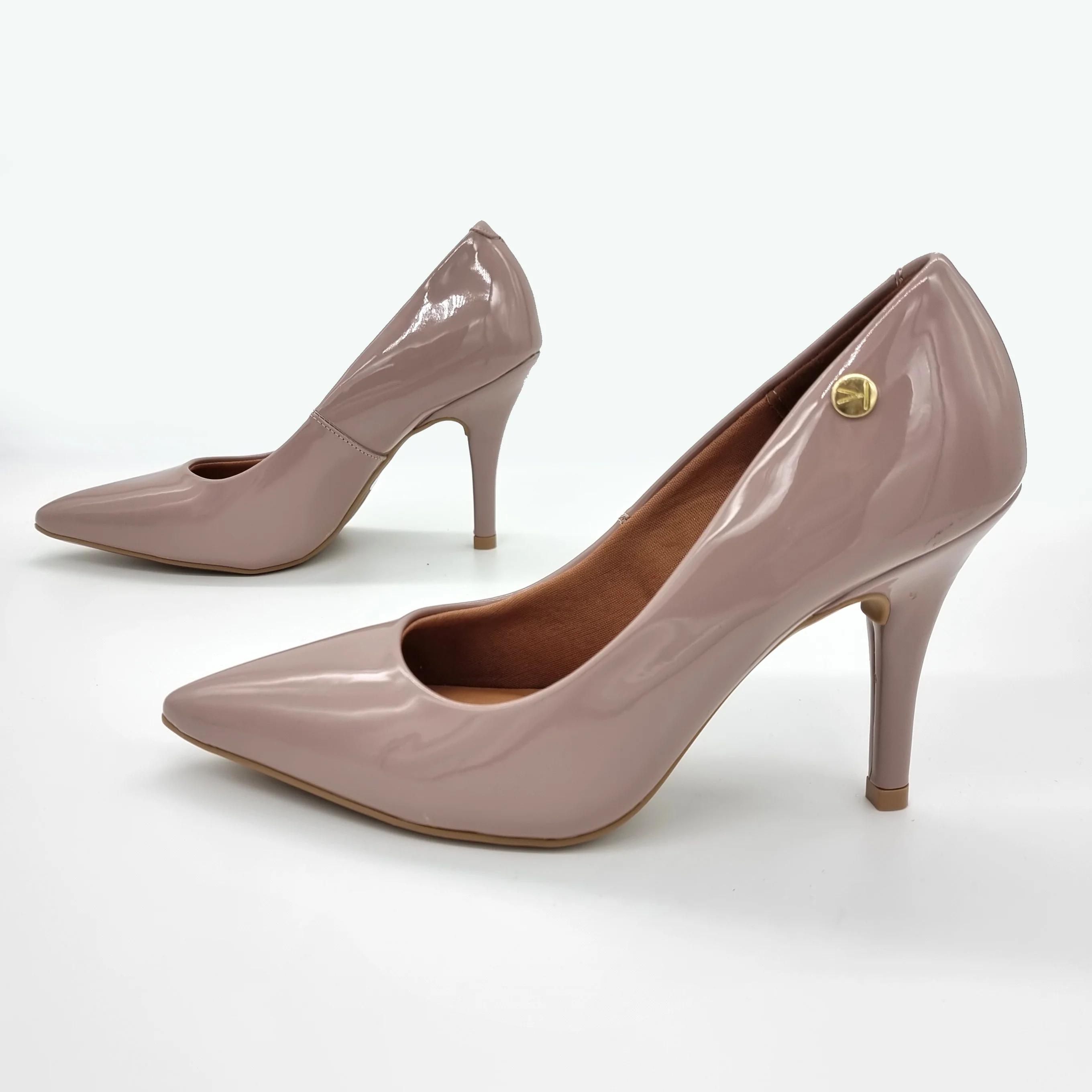 Vizzano 1184-1101 Pointy Toe Pump in Taupe Patent - Image 3