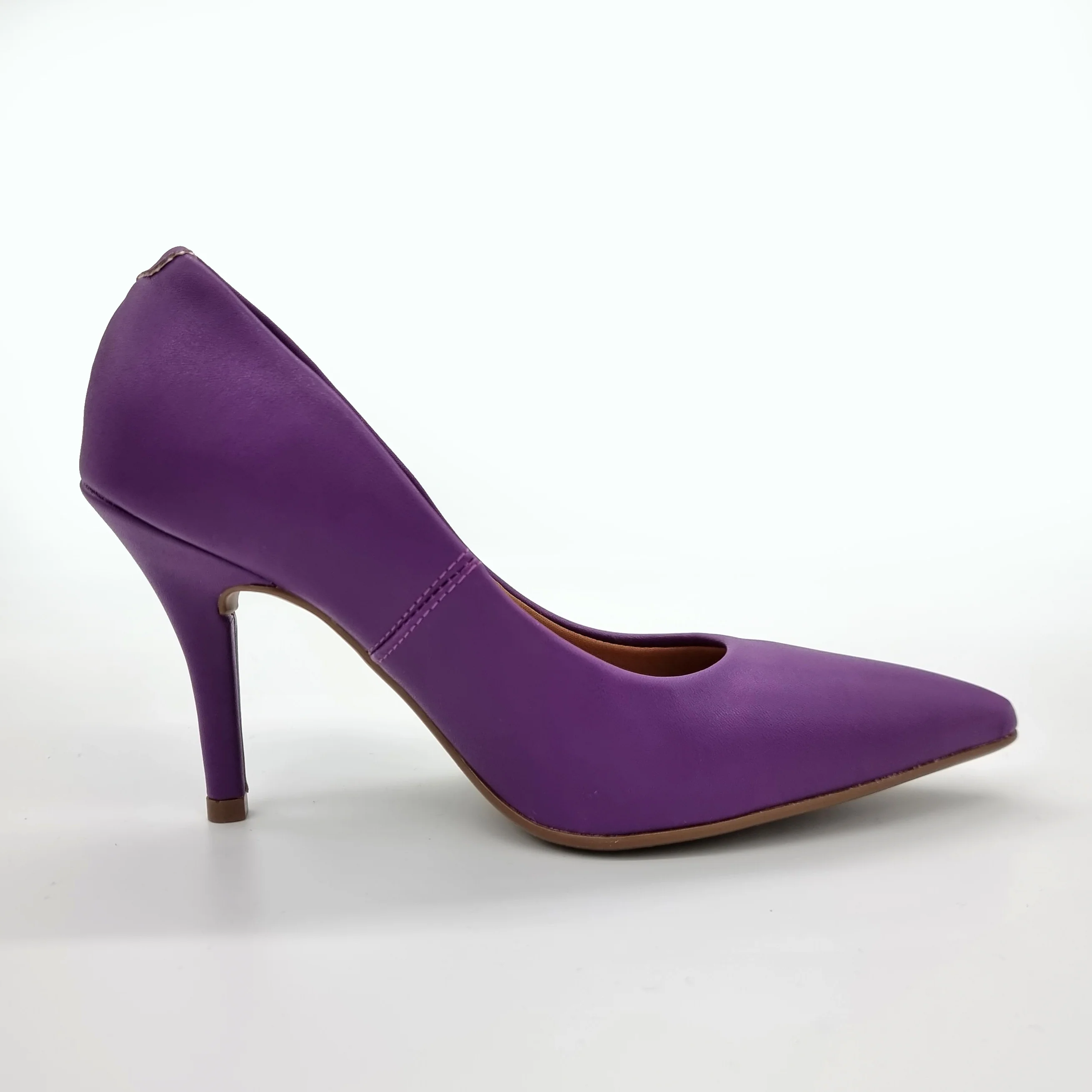 Vizzano 1184-1101 Pointy Toe Pump in Violet Napa - Image 3