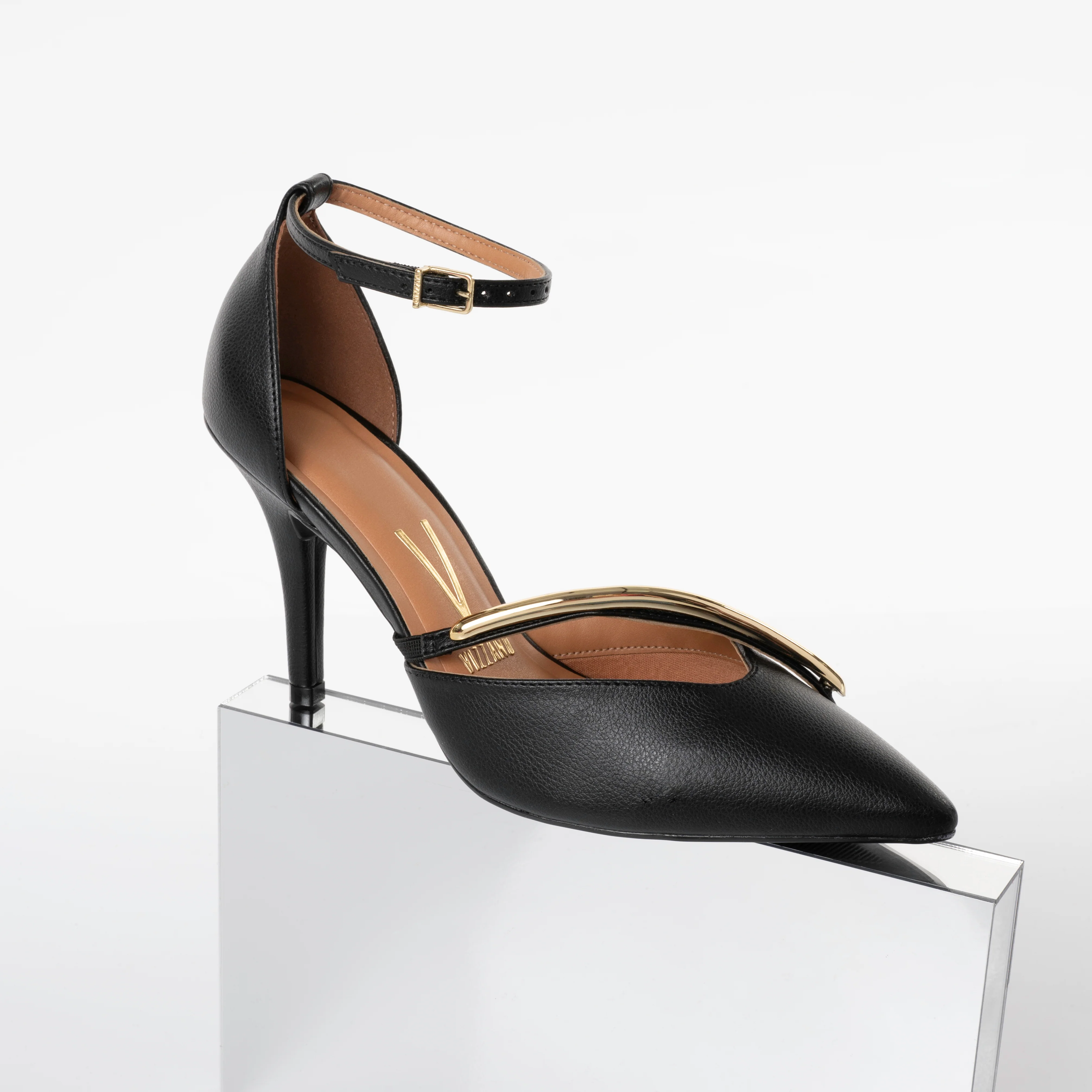 Vizzano 1184-1198 Poity Toe Pump in Black - Image 2