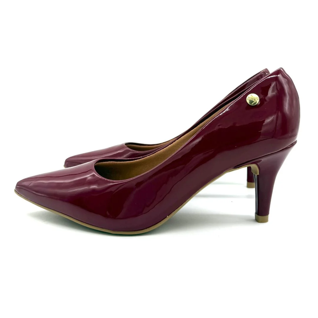 Vizzano 1185-702 Pointy Toe Pump in Cherry Patent - Image 4