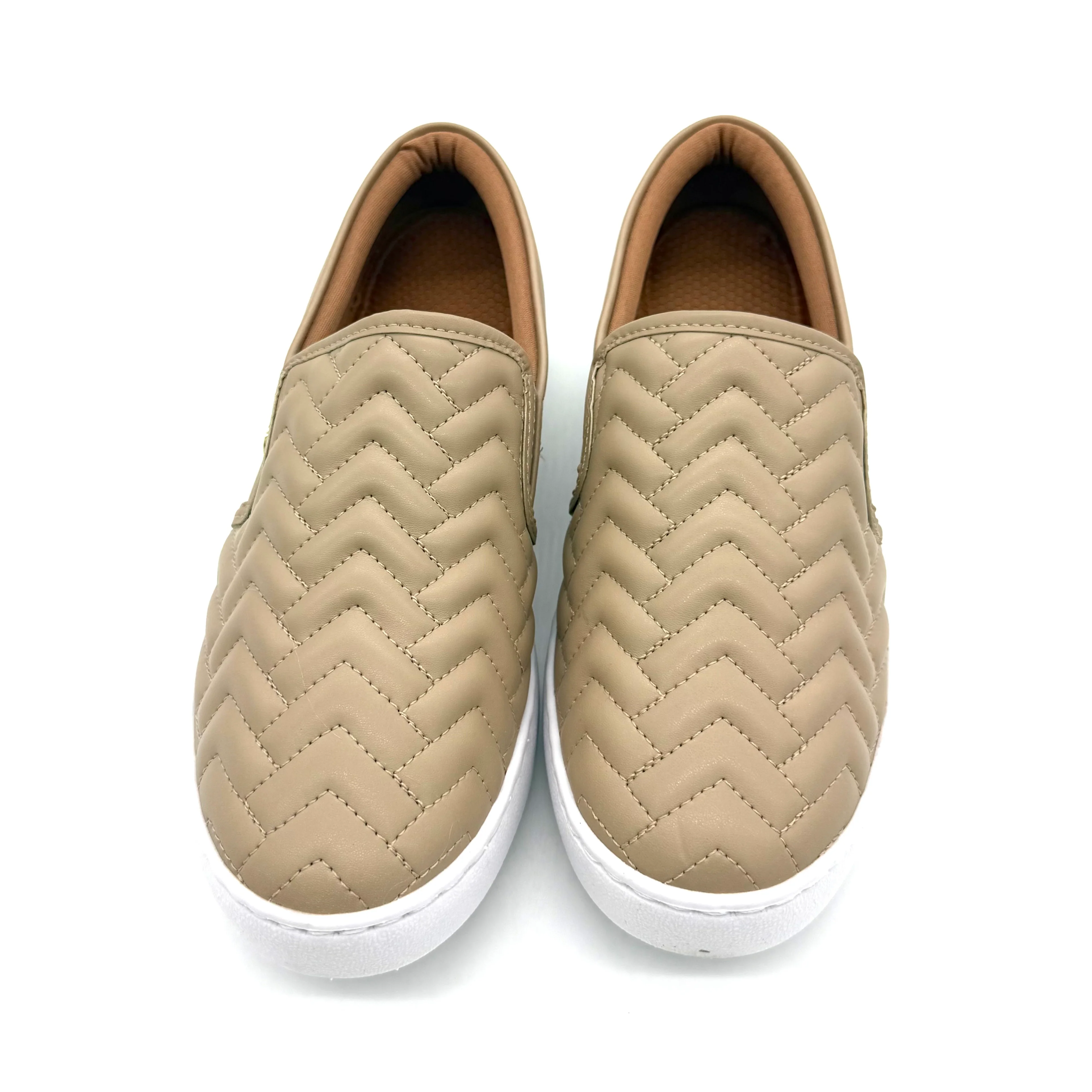 Vizzano 1214-1010 Slip-on Sneaker in Beige Napa - Image 7
