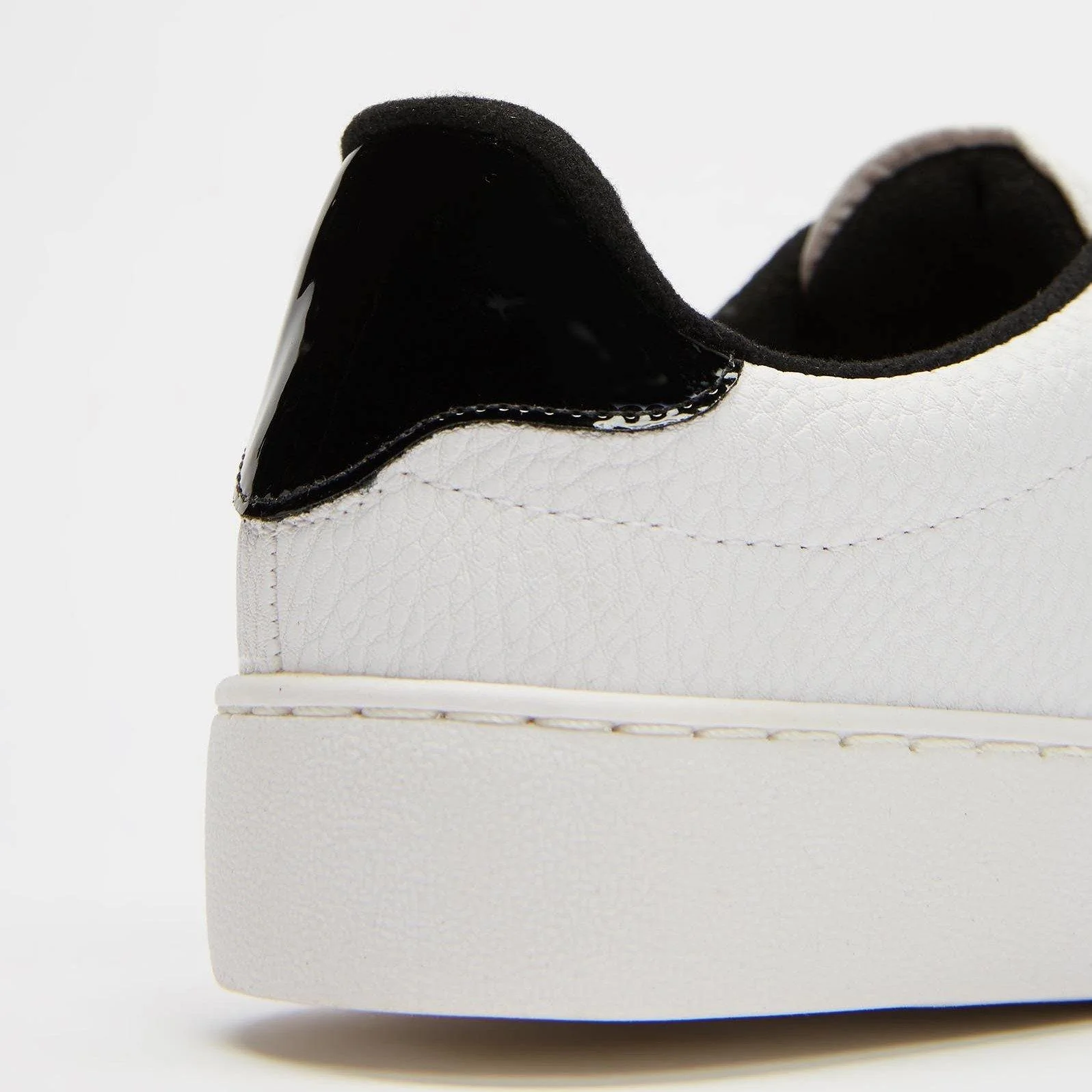 Vizzano 1214-298 Bowtie Sneaker in White/Black Napa - Image 5