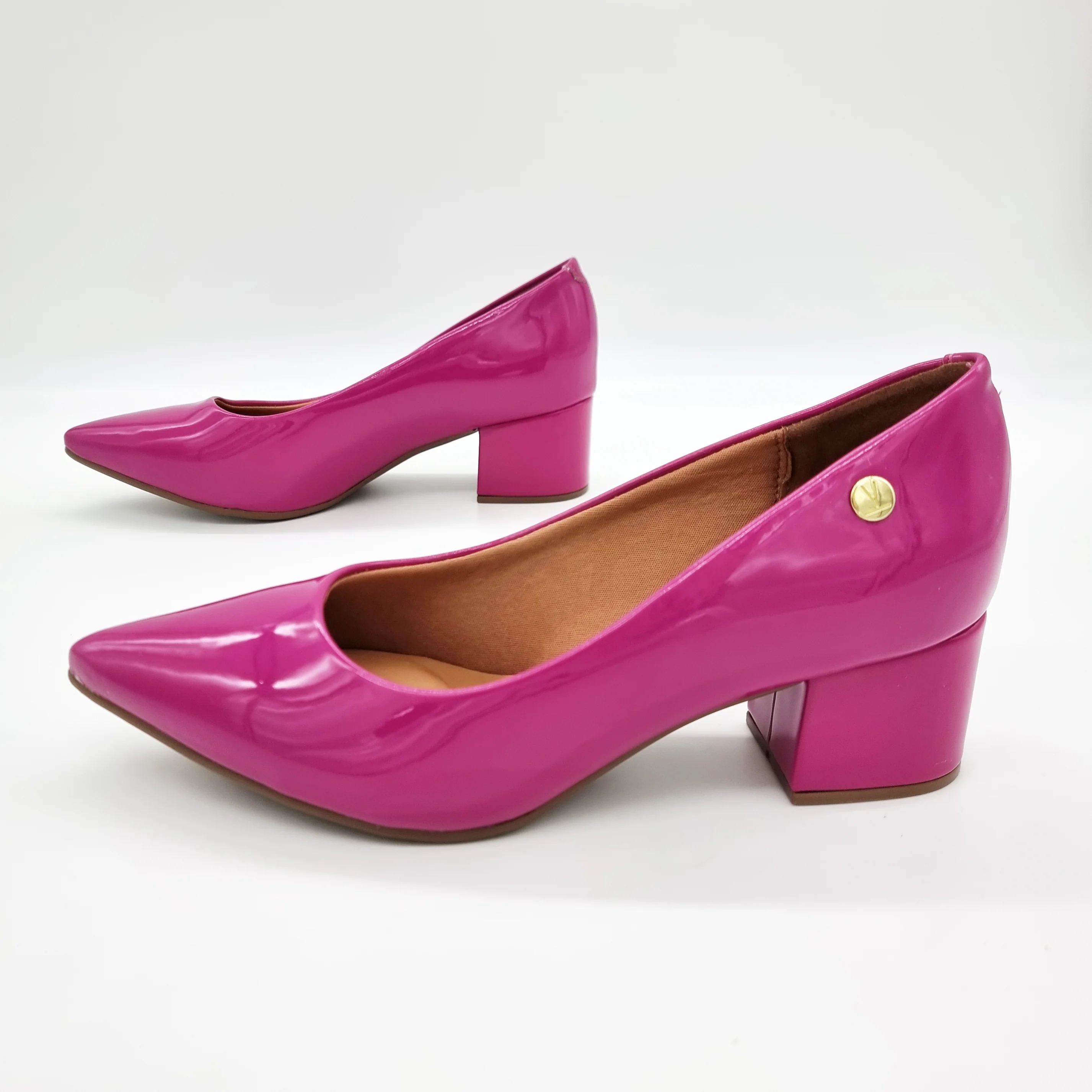 Vizzano 1220-315 Block Heel Pump in Magenta Patent - Image 2