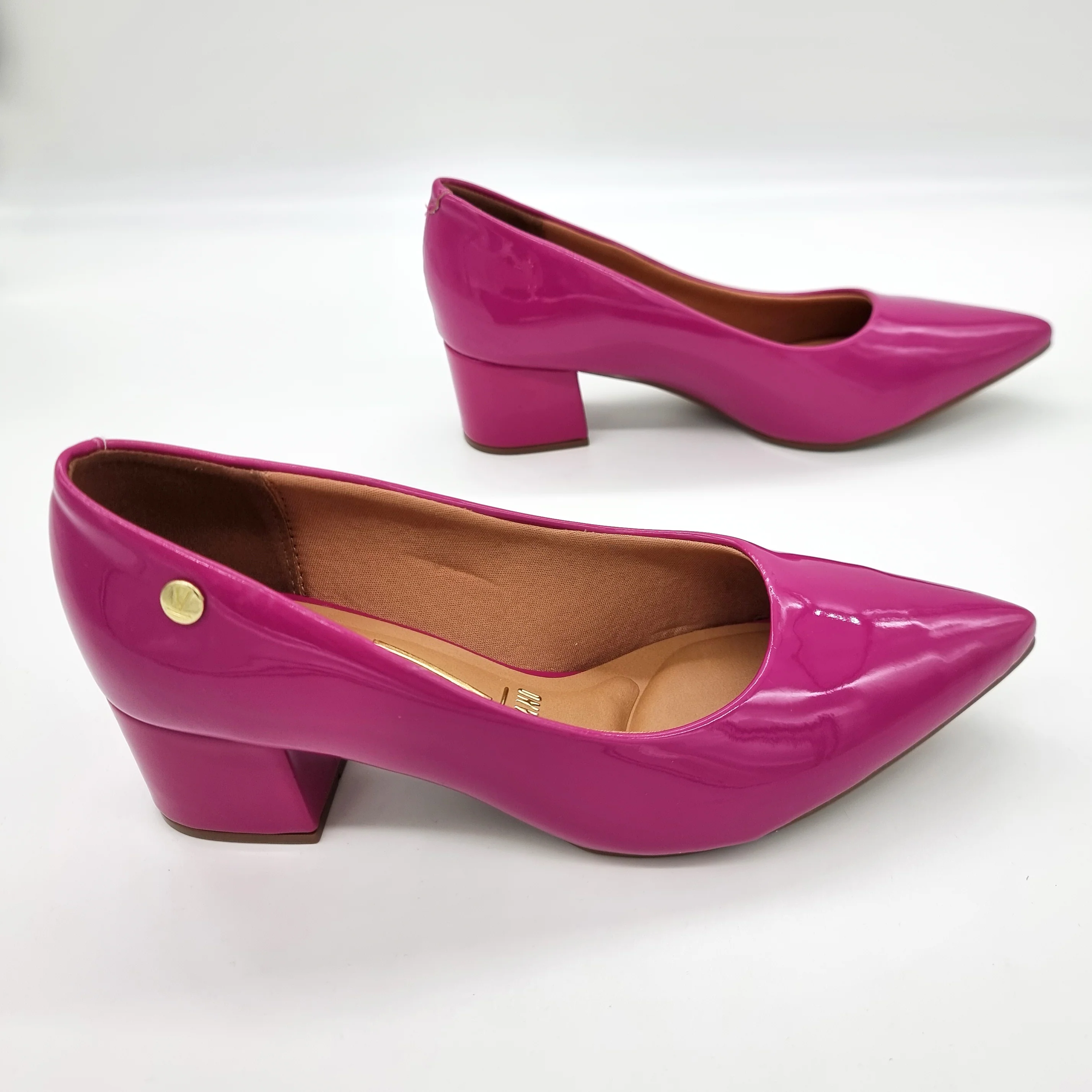 Vizzano 1220-315 Block Heel Pump in Magenta Patent - Image 6