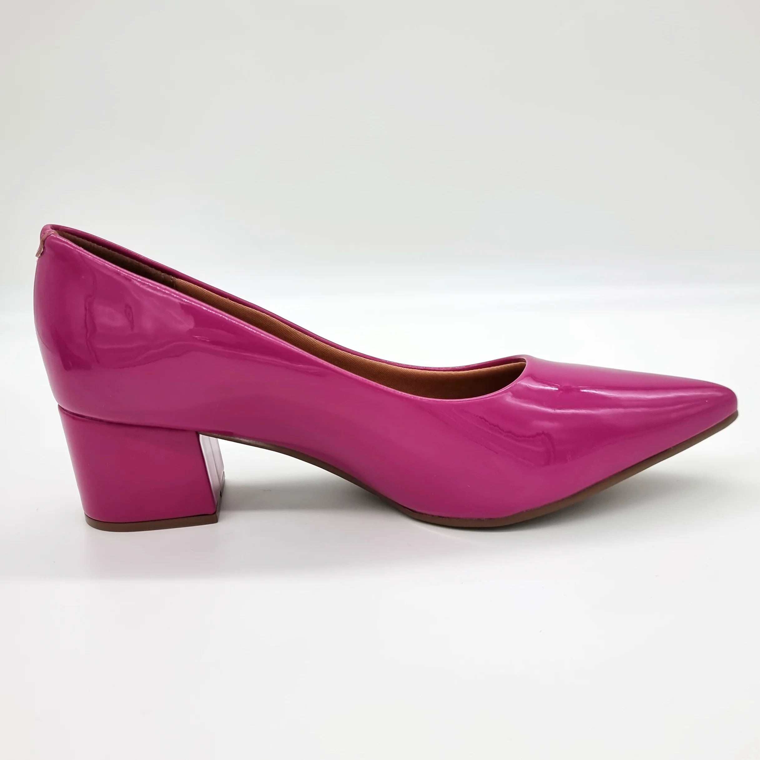 Vizzano 1220-315 Block Heel Pump in Magenta Patent - Image 7