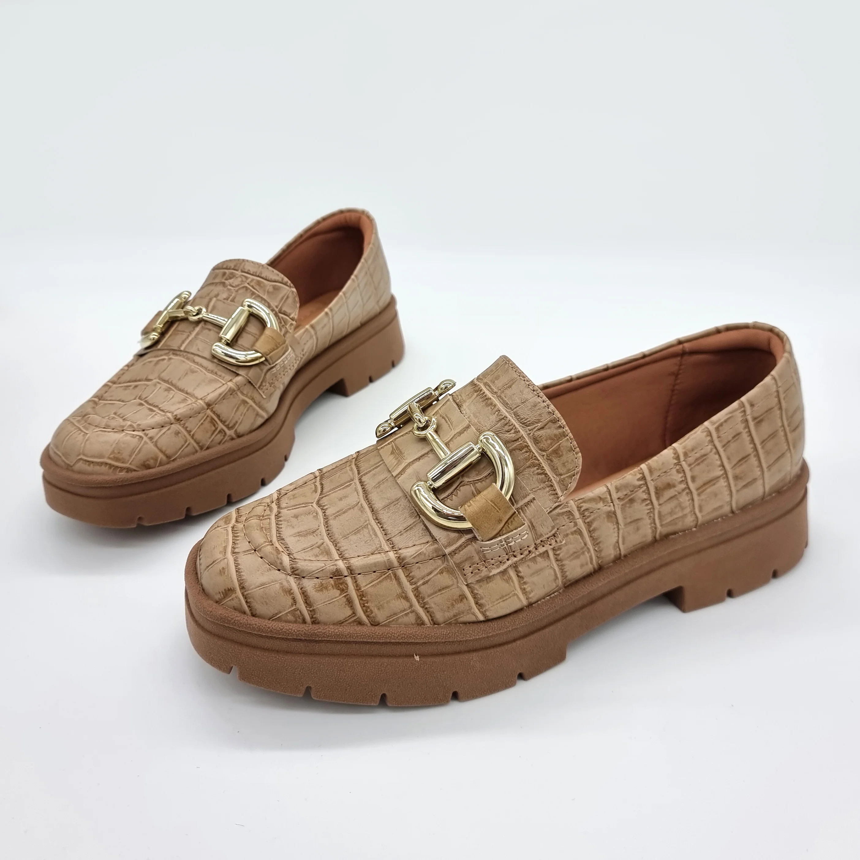 Vizzano 1422-101 Flat Loafer in Caramel Croco - Image 2