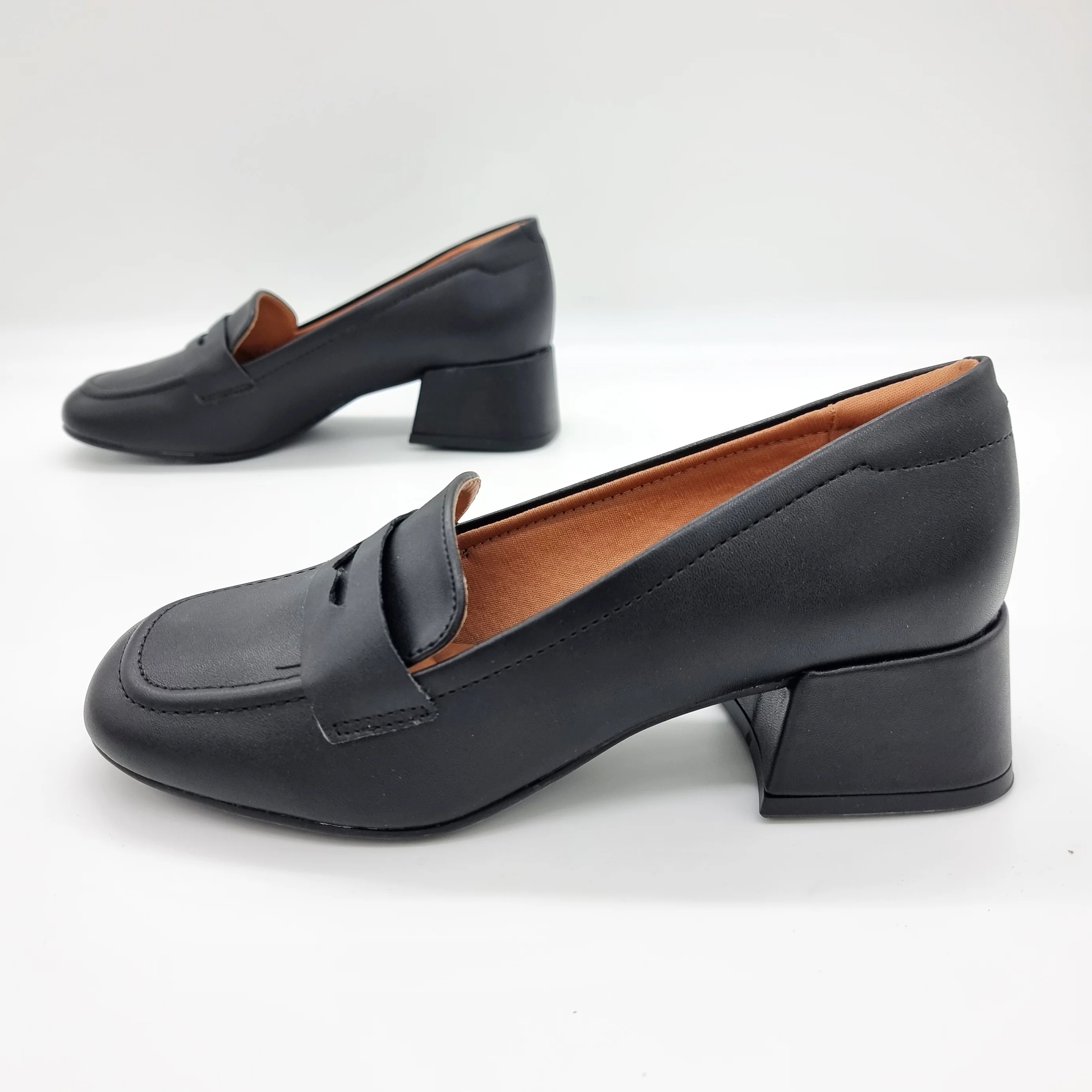 Vizzano 1426-102 Block Heel Round Toe Loafer Pump in Black Napa - Image 3