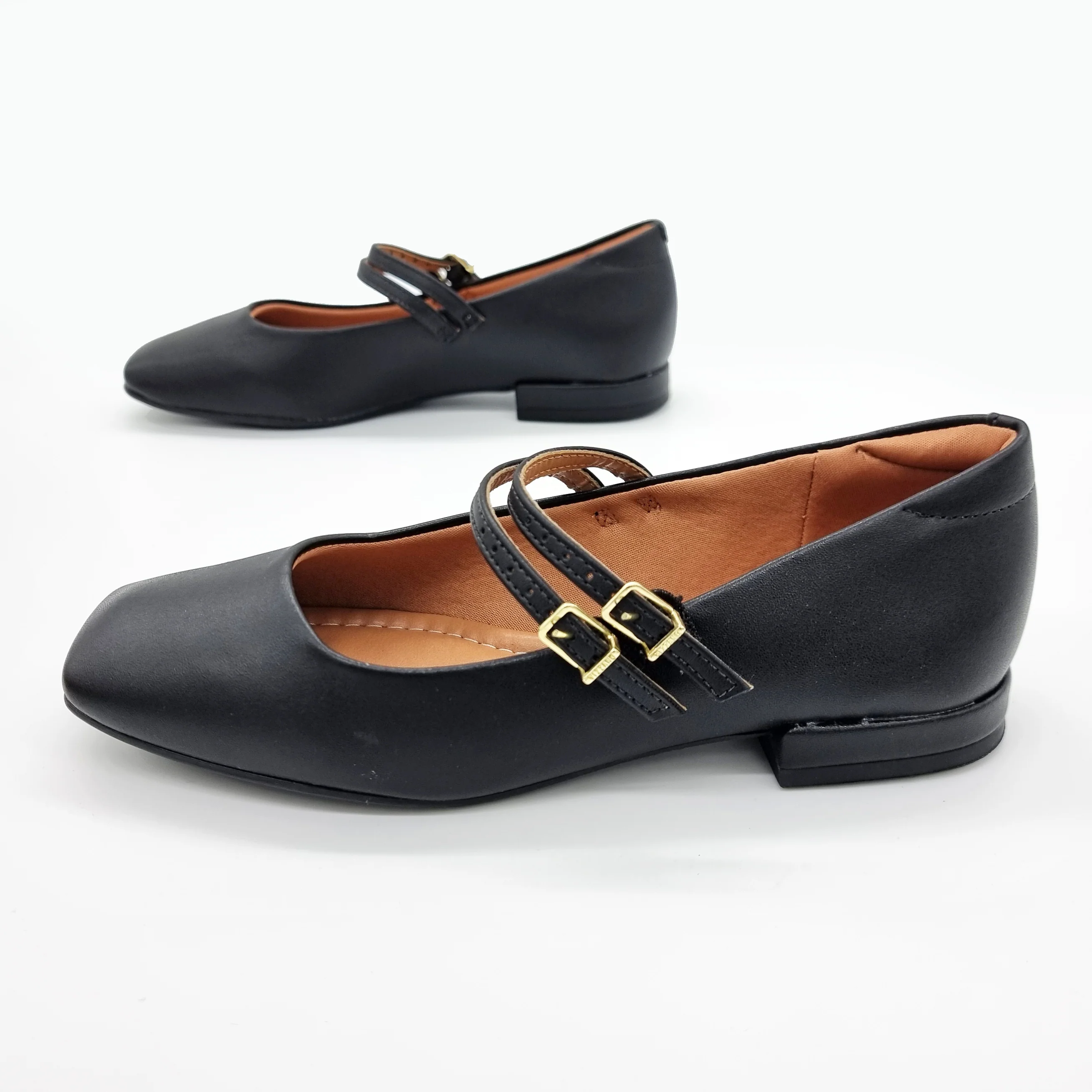 Vizzano 1427-102 Square Toe Mary-Jane Flat in Black Napa - Image 3