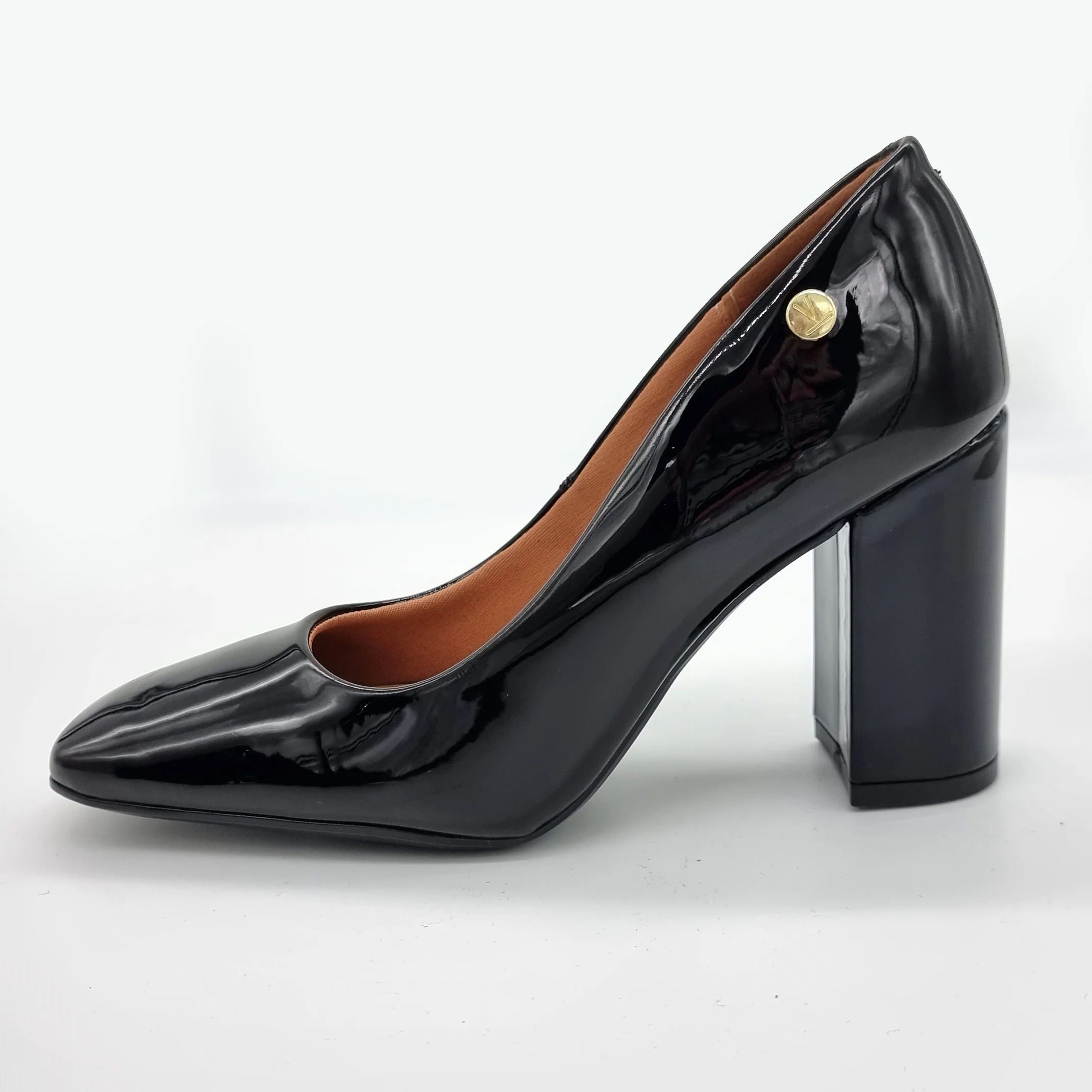 Vizzano 1428-100 Block Heel Pump in Black Patent - Image 4