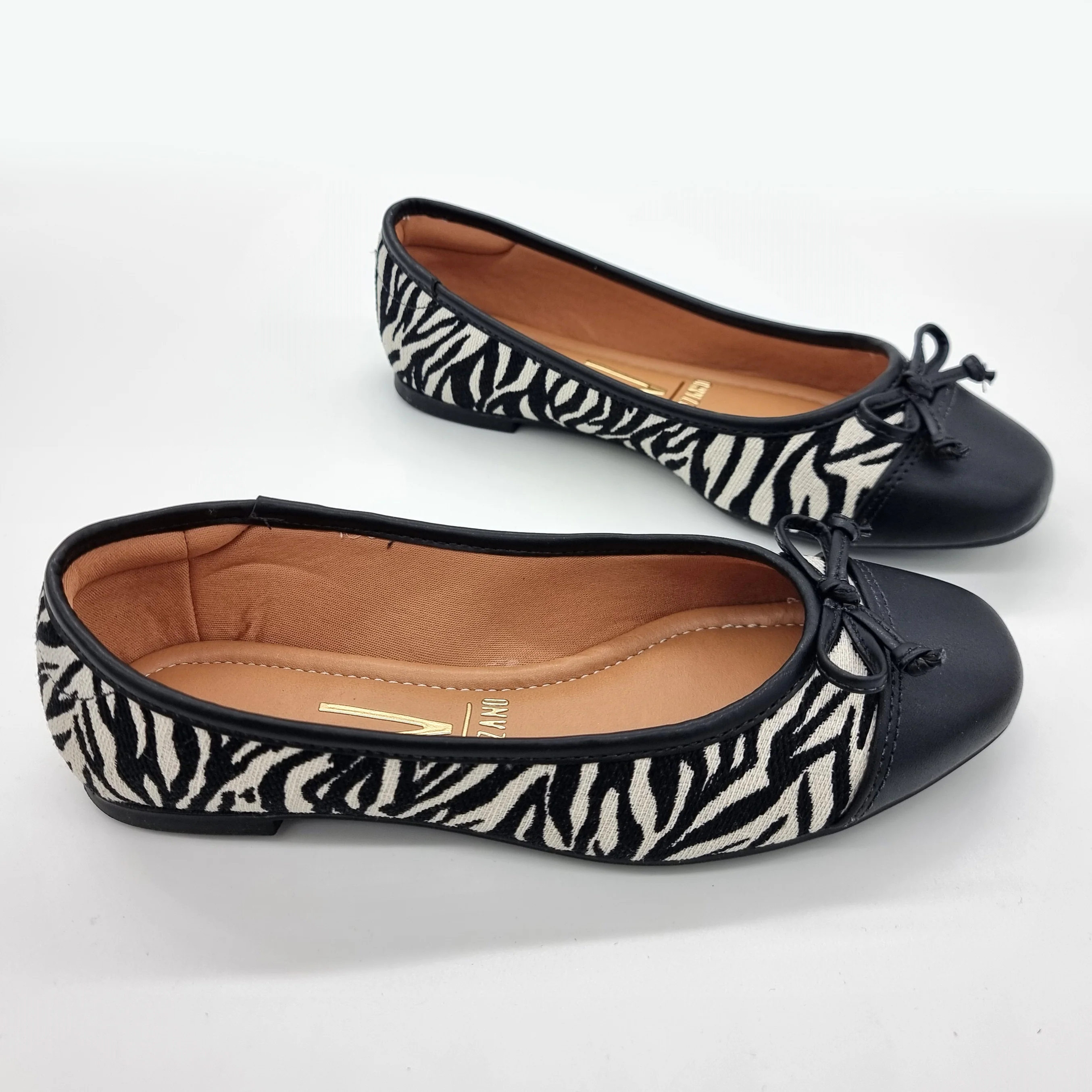Vizzano 1432-100 Flat in Multi Black - Image 6