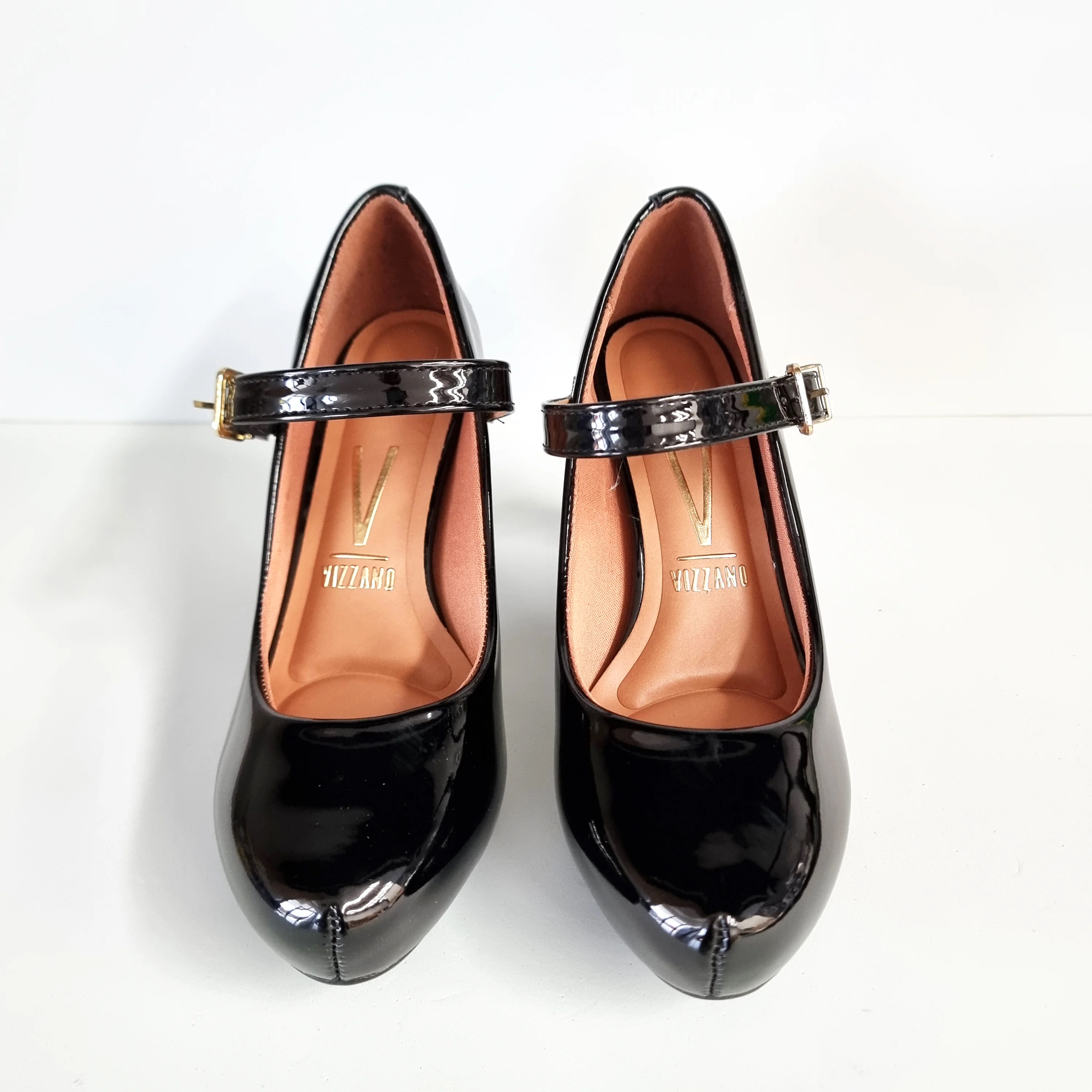 Vizzano 1840-318 Mary-Jane Pump in Black Patent - Image 3