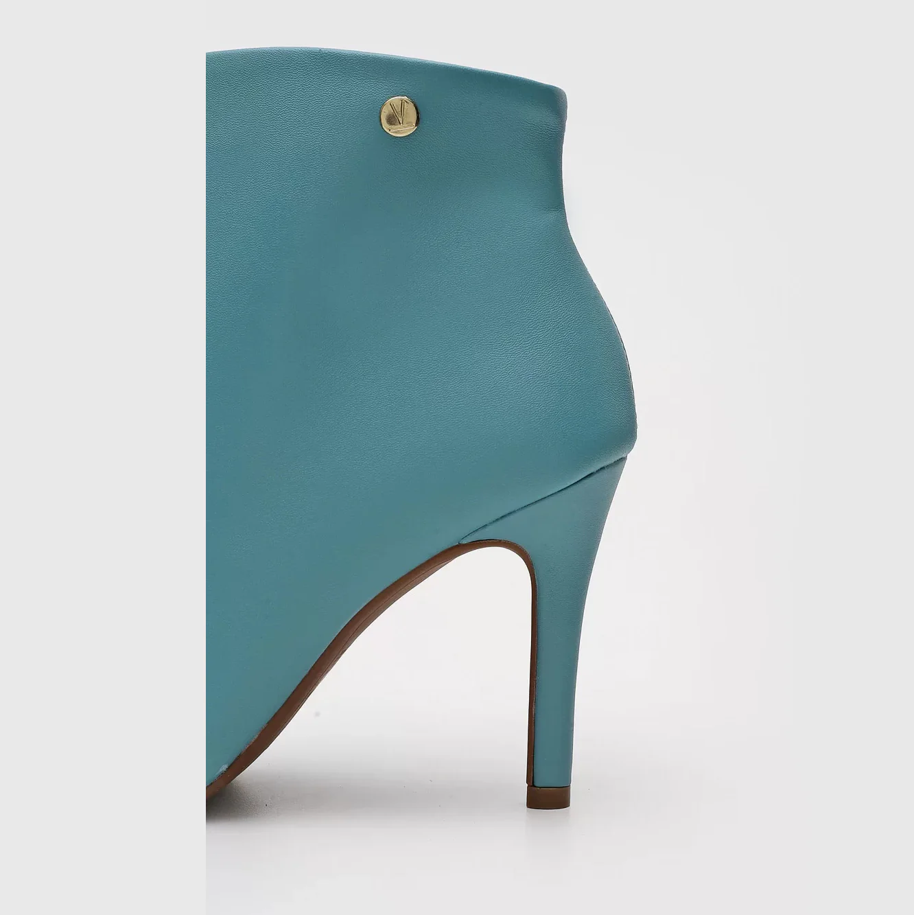 Vizzano 3049-225 Pointy Toe Stiletto Heel Ankle Boot in Jade Green Napa - Image 5