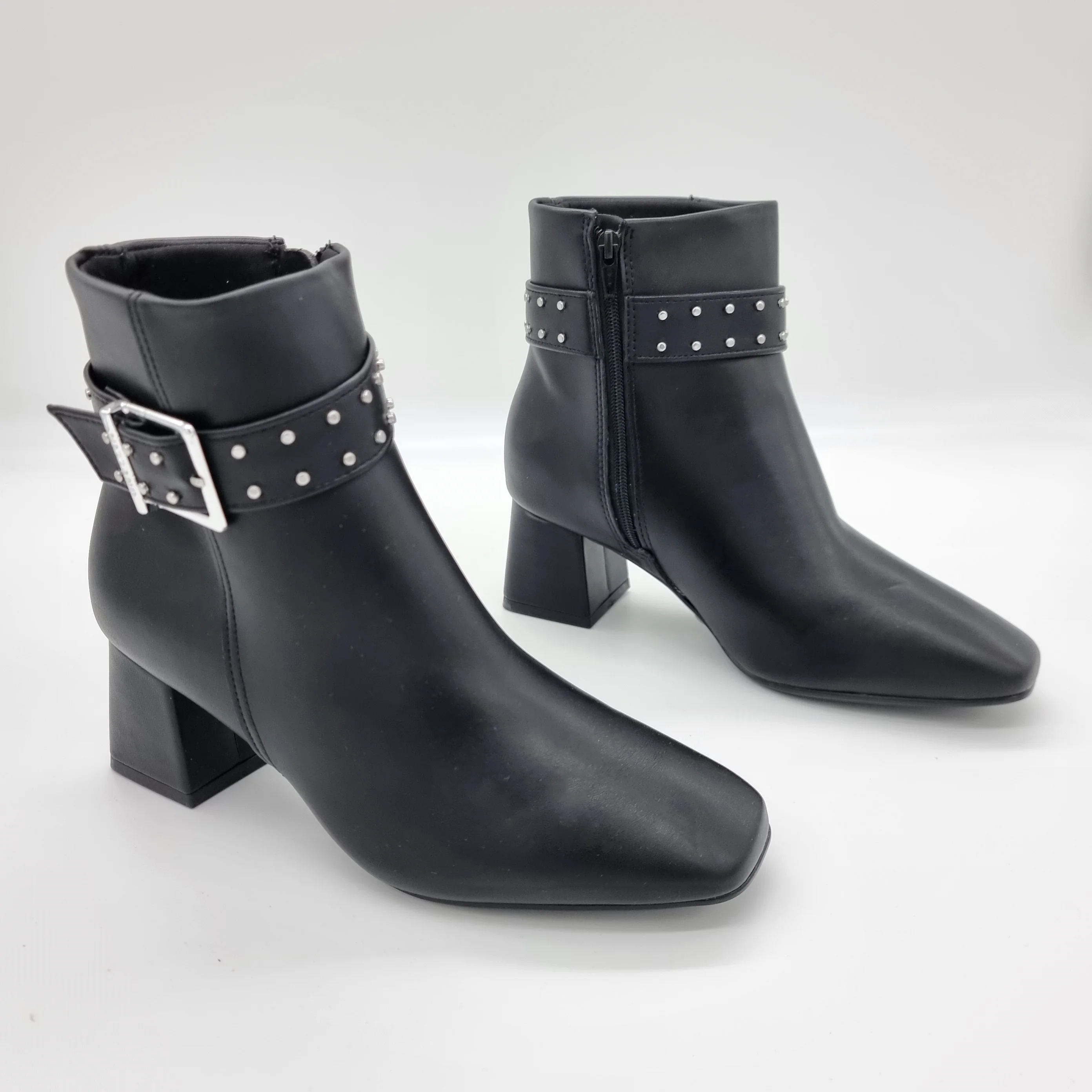 Vizzano 3098-103 Block Heel Boot in Black Napa - Image 5