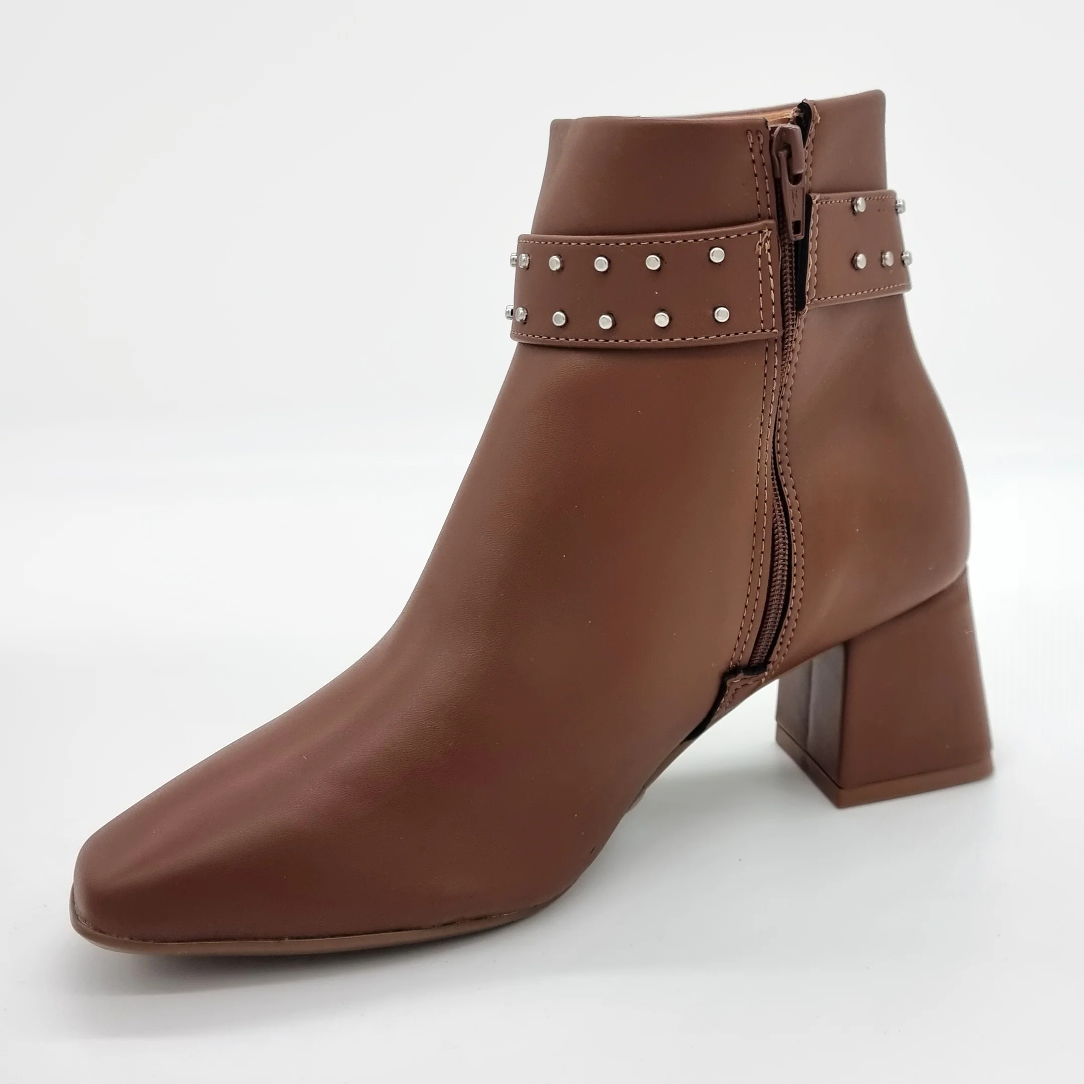 Vizzano 3098-103 Block Heel Boot in Cinnamon Napa - Image 5