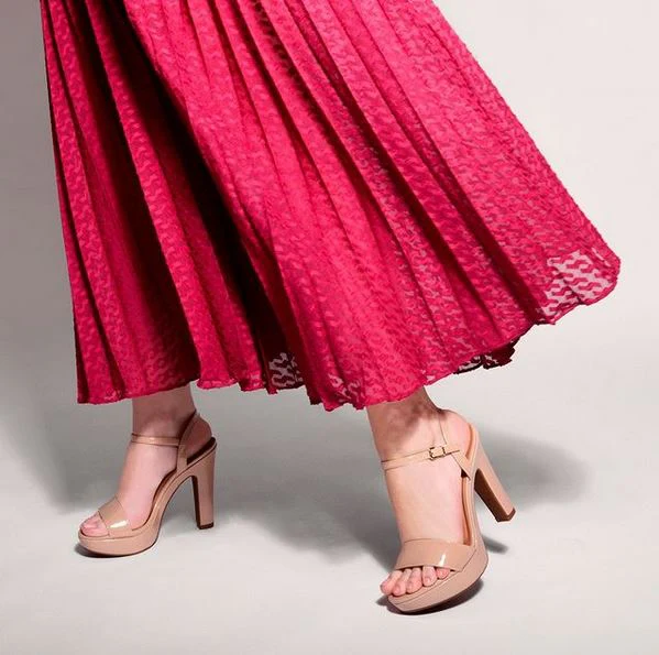 Vizzano 6292-200 High Heel Platform Sandal in Beige Patent - Image 2