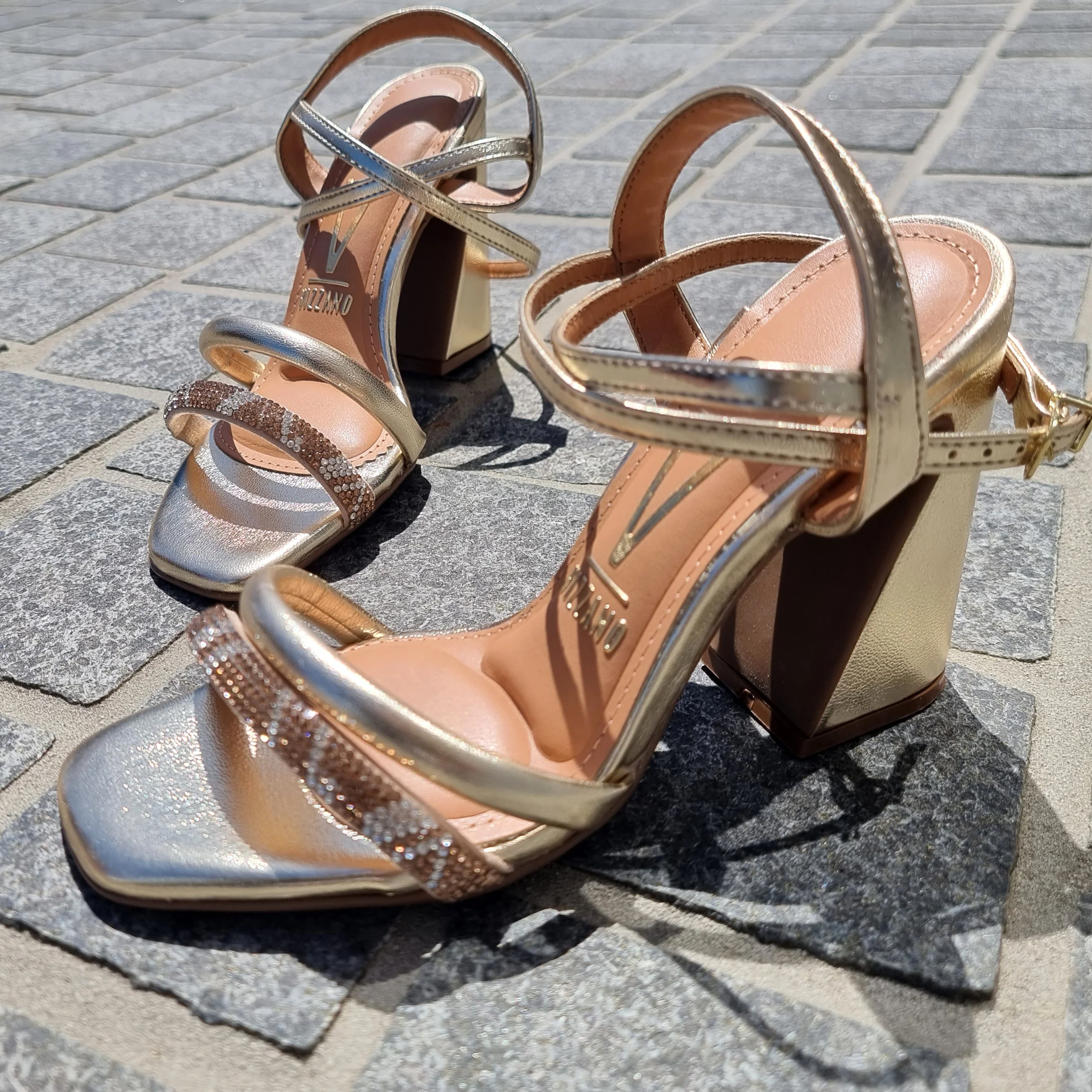 Vizzano 6403-417 Block Heel Sandal in Golden Metal - Image 7